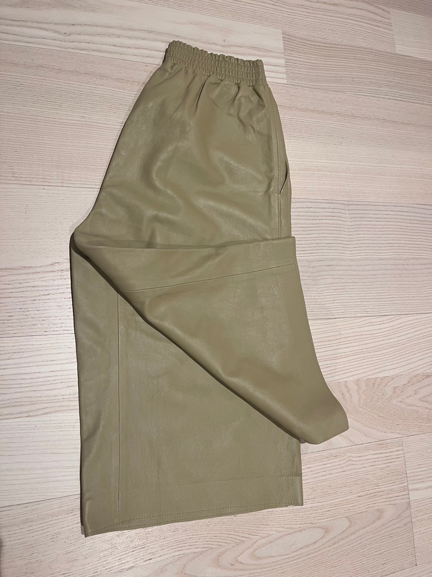 Arket Shorts