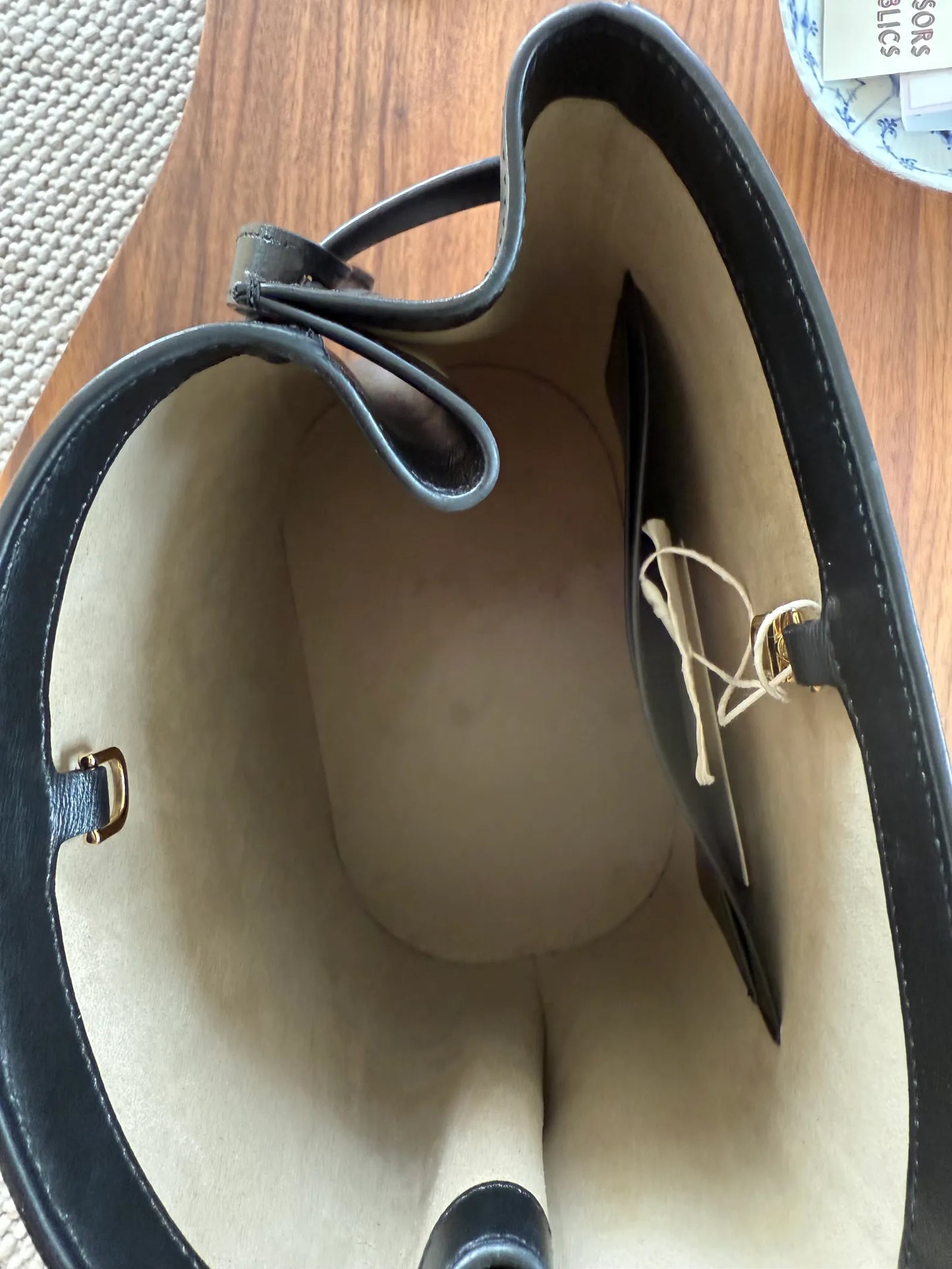 Toteme Belted Bucket Bag Shoulder bag