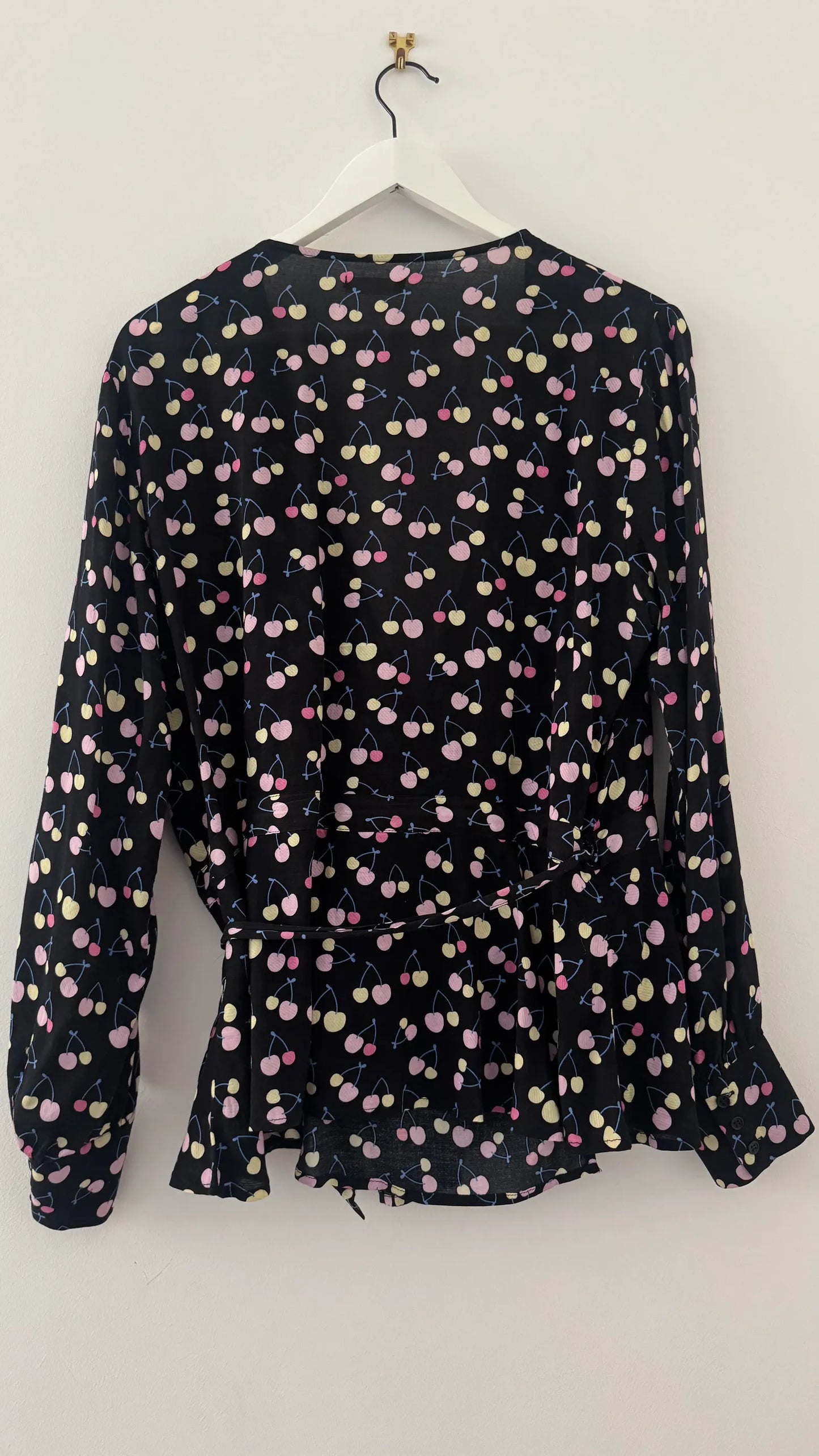 Levete Room Blouse
