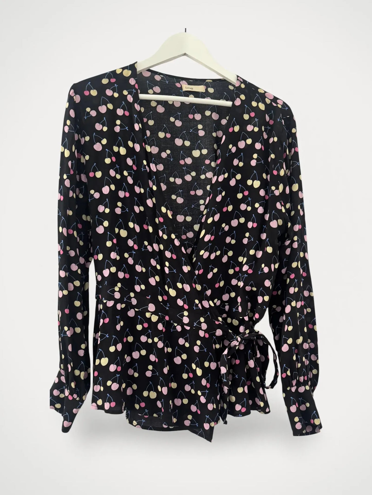Levete Room Blouse