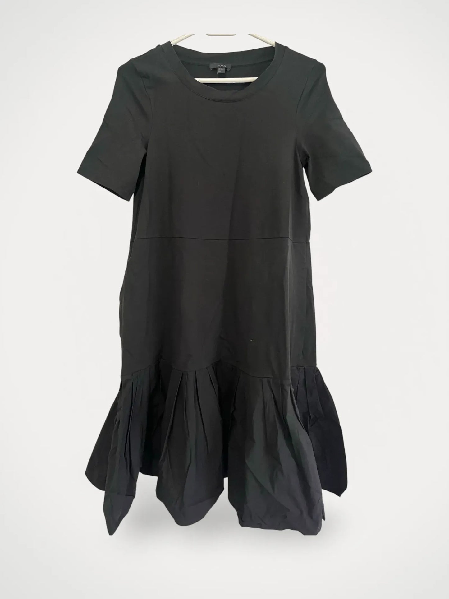 Cos Kleid