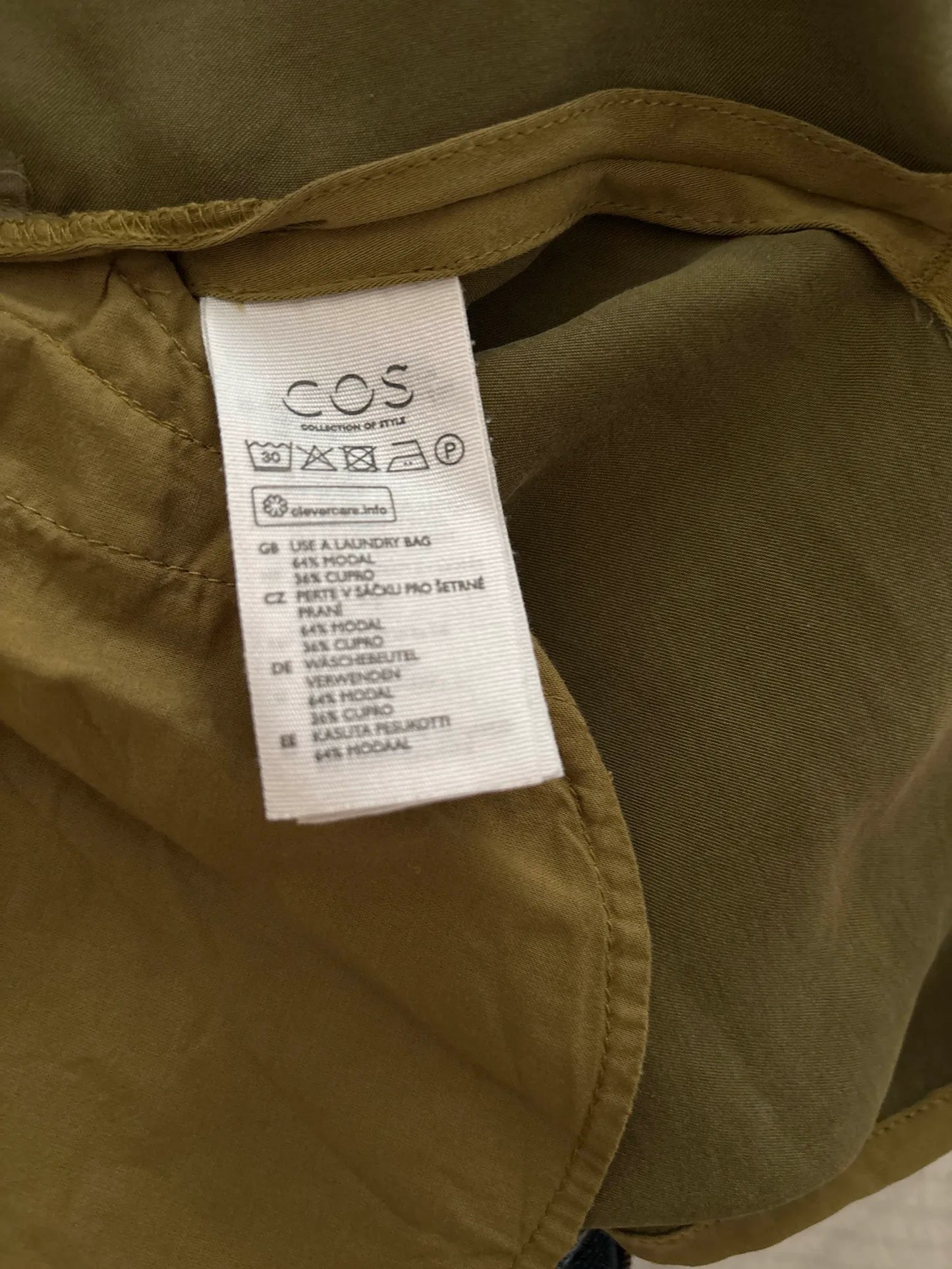 Cos Kleid