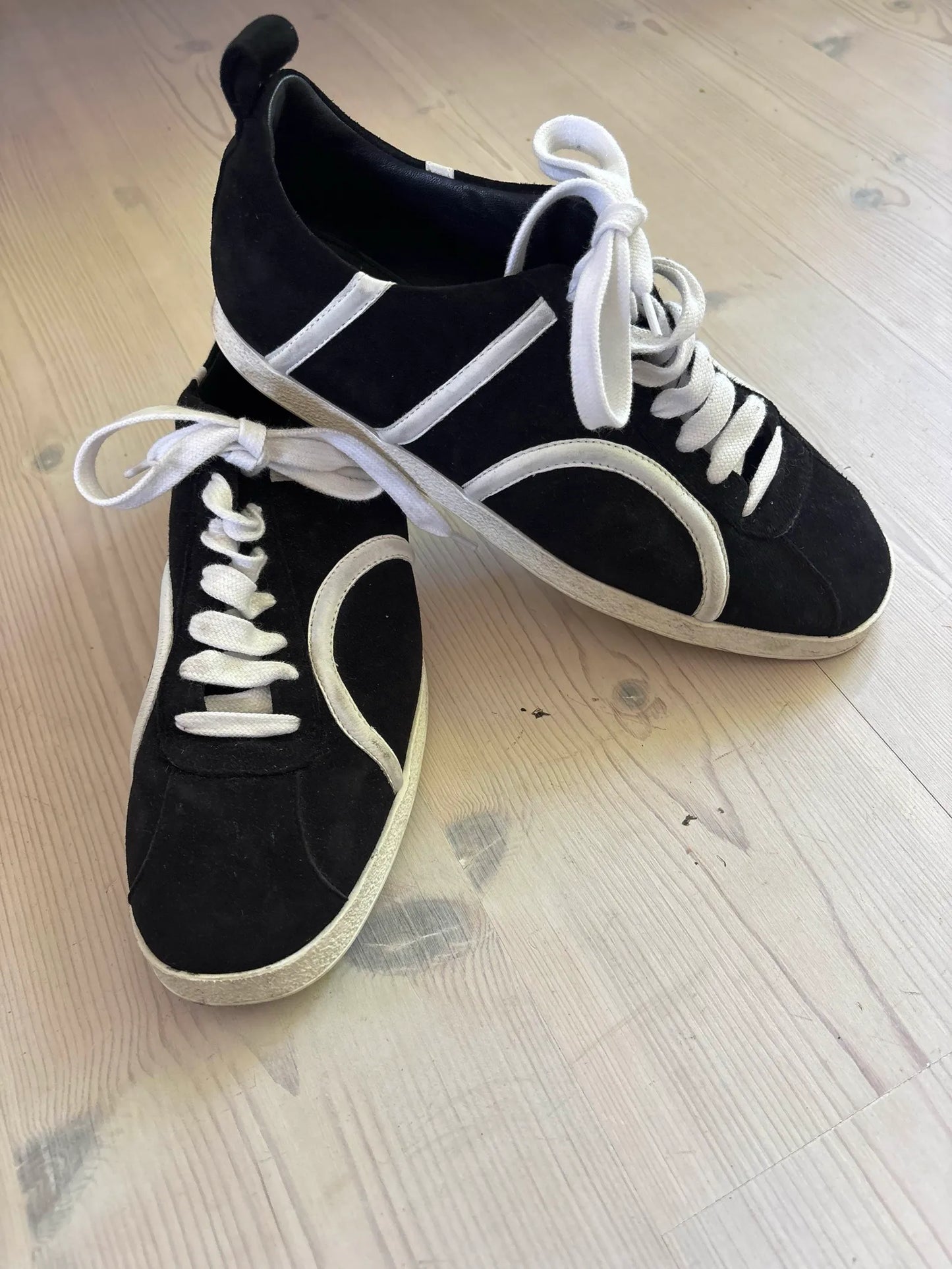 Toteme Trainer Leather Black Sneakers