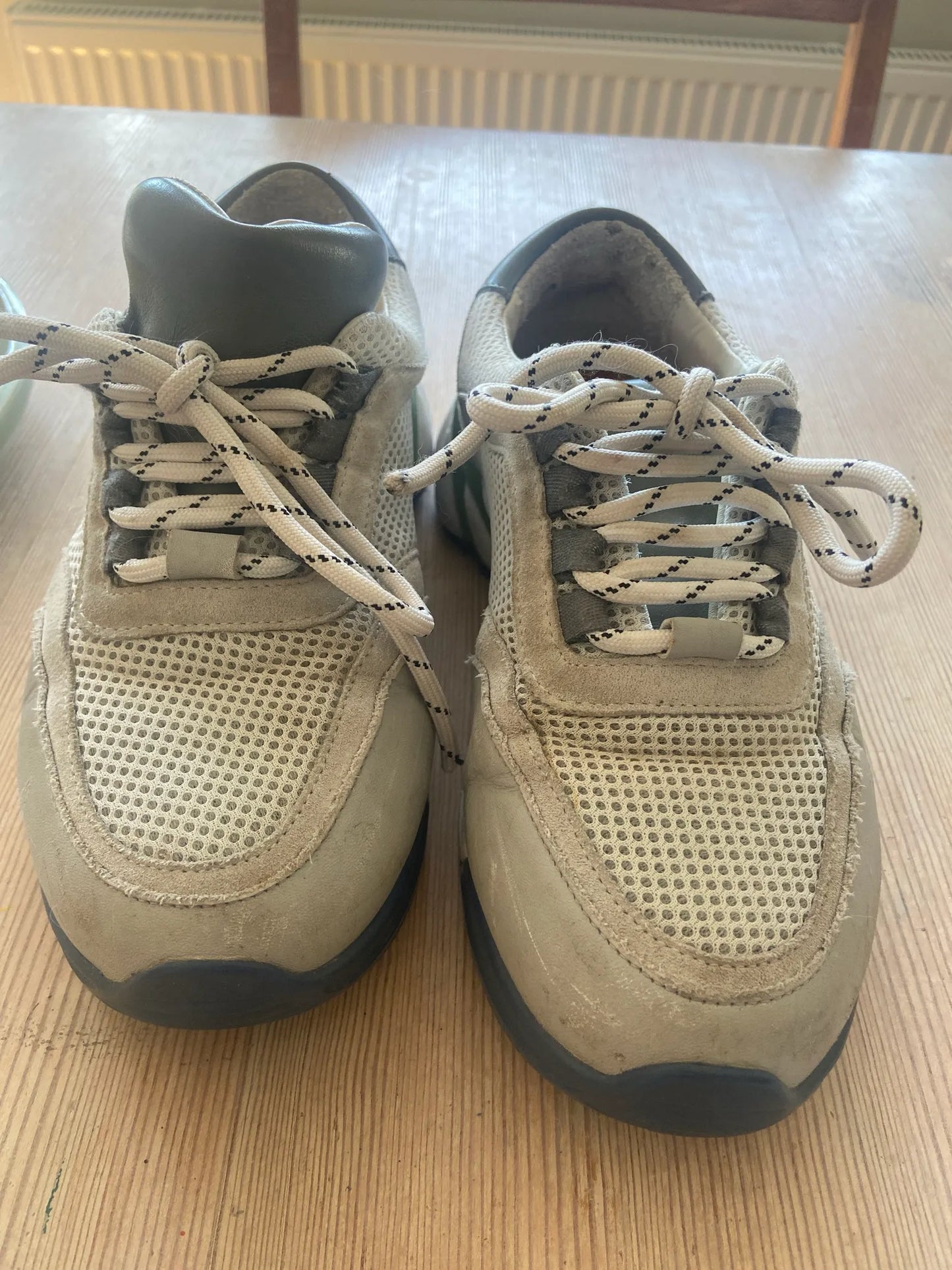 Axel Arigato Sneakers