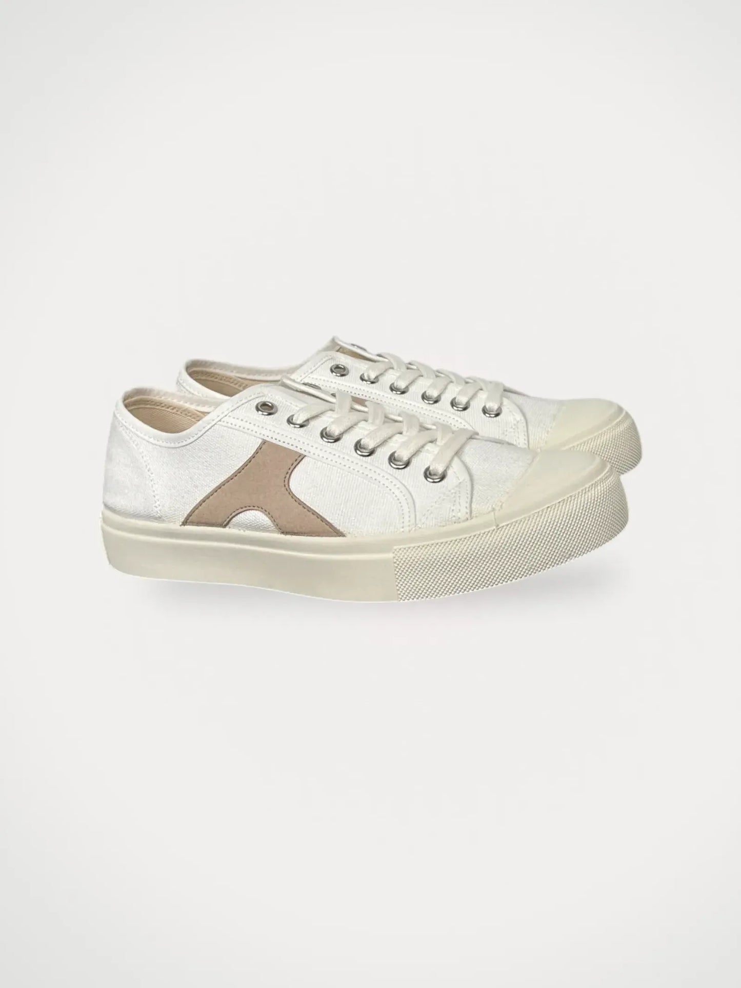 Flattered Sneakers