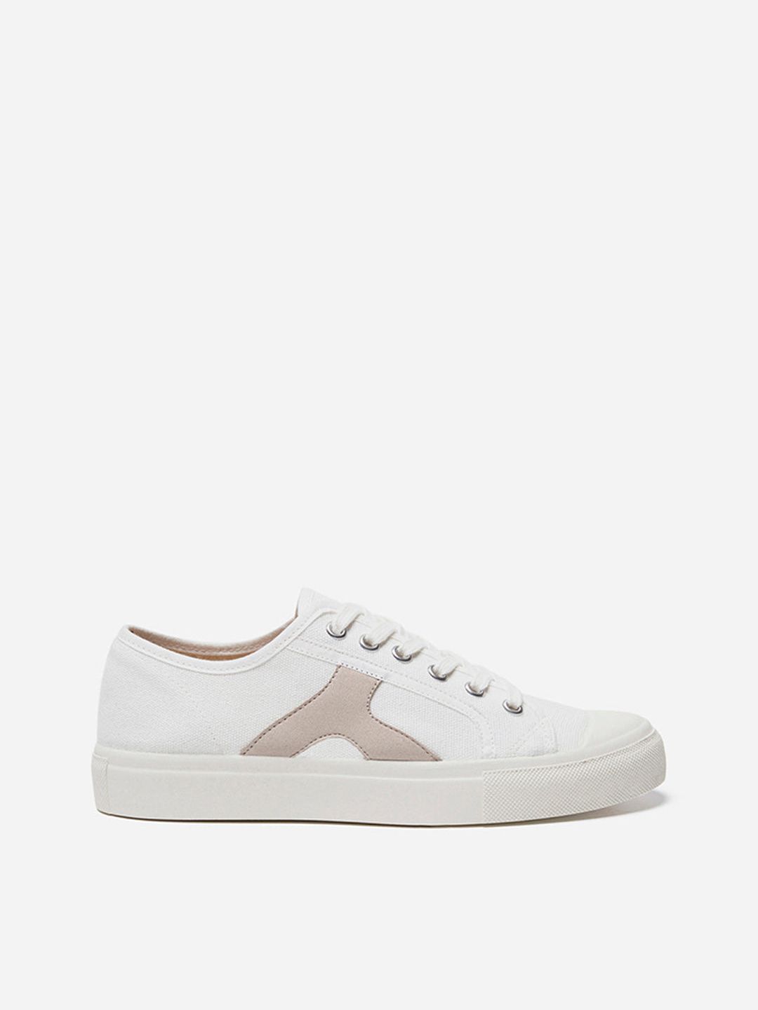 Flattered Sneakers