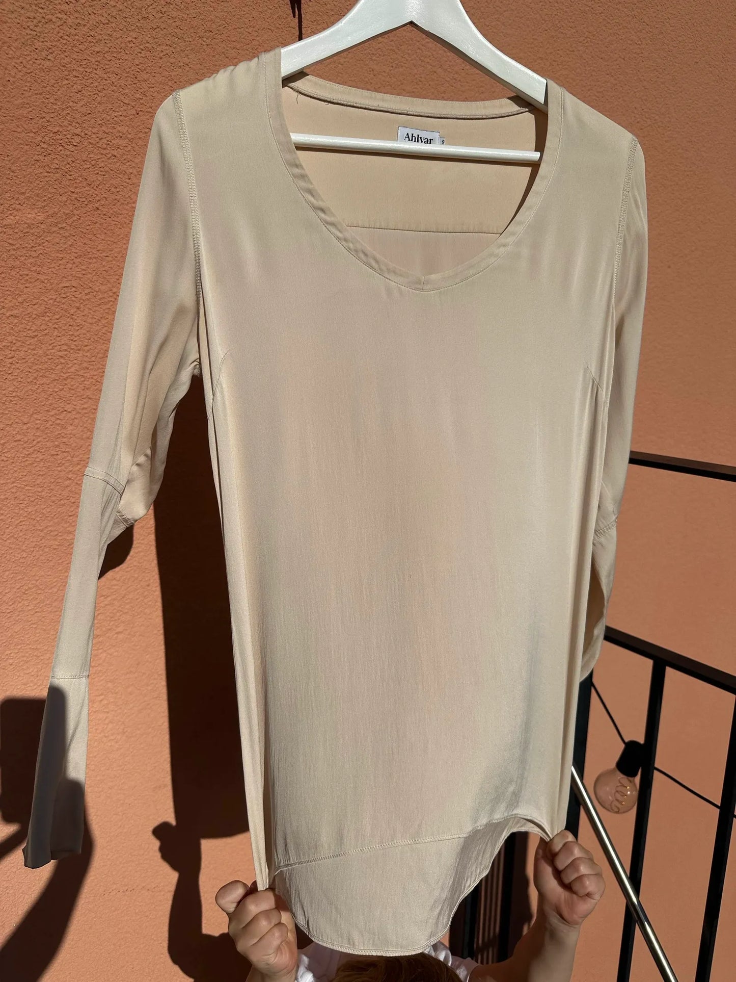 Ahlvar Gallery Blouse