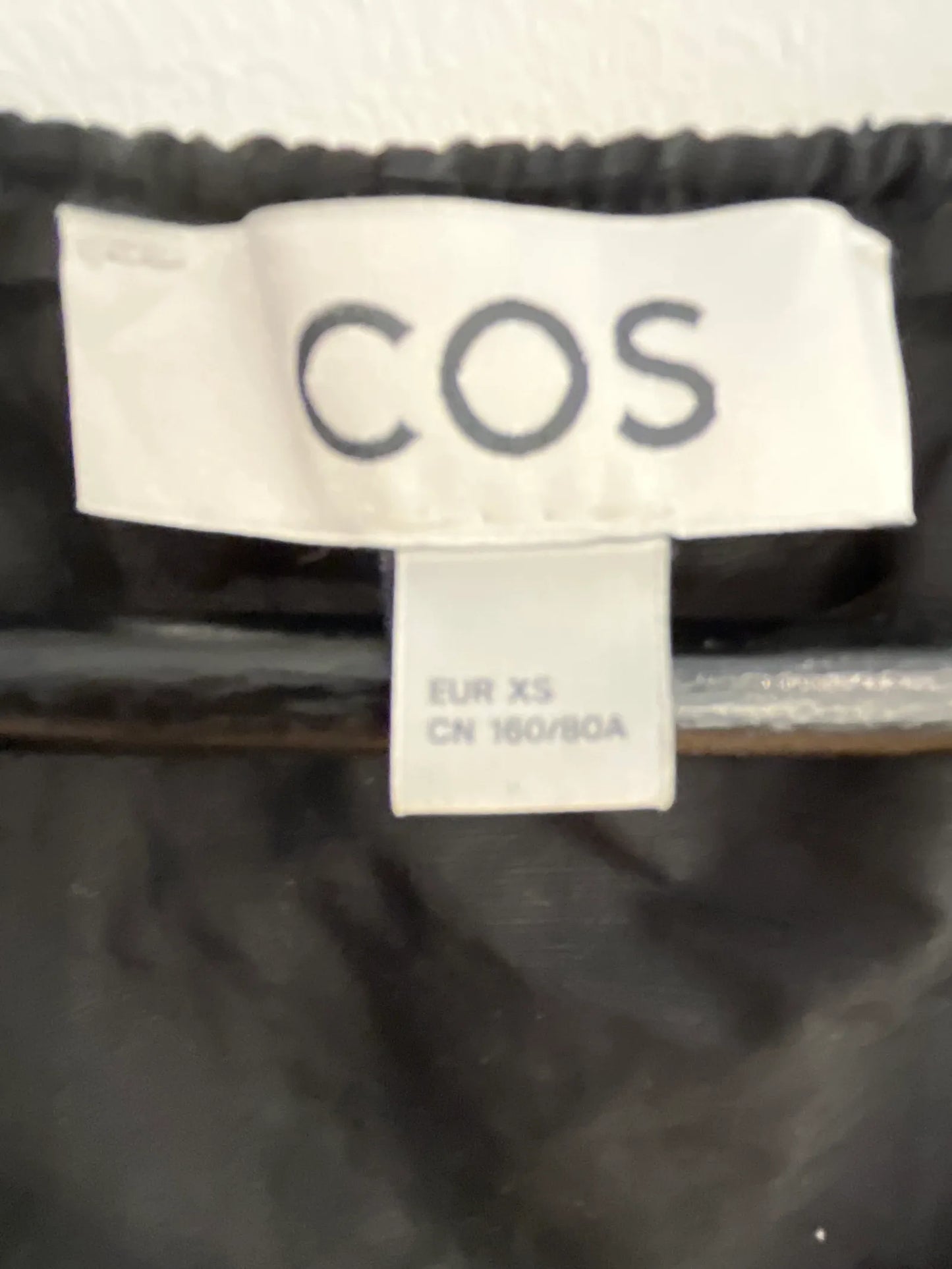 Cos Kleid