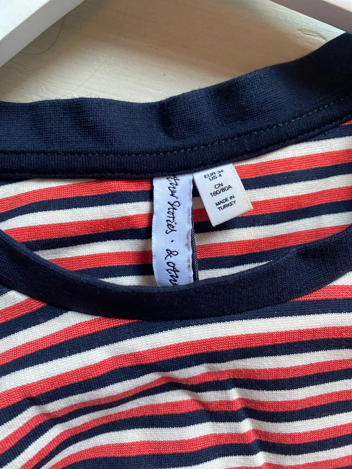 & Other Stories Top