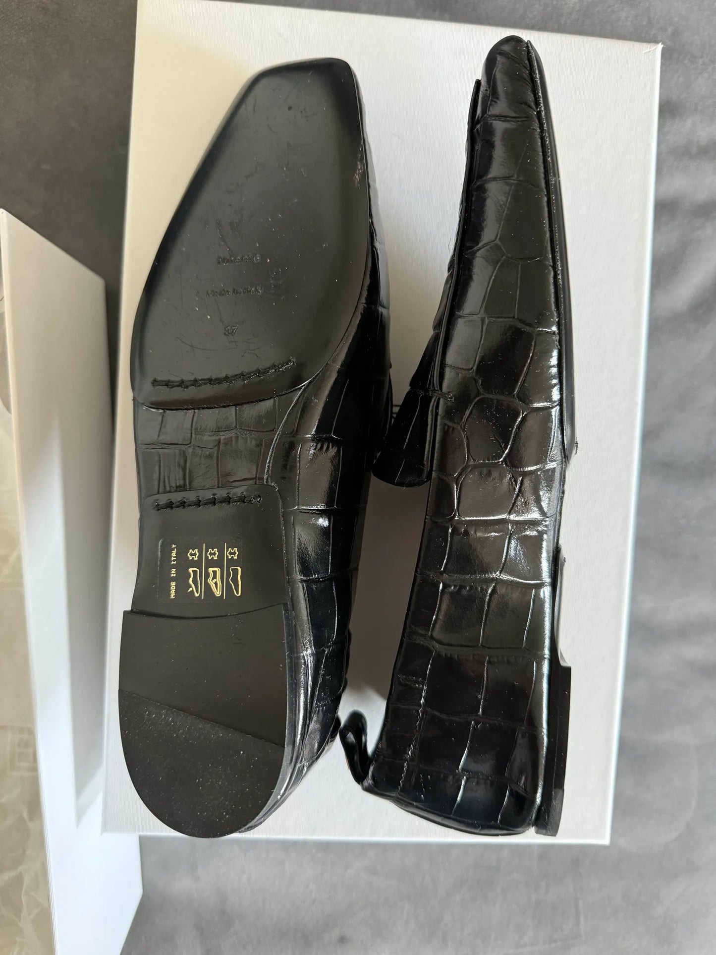 Toteme Loafers