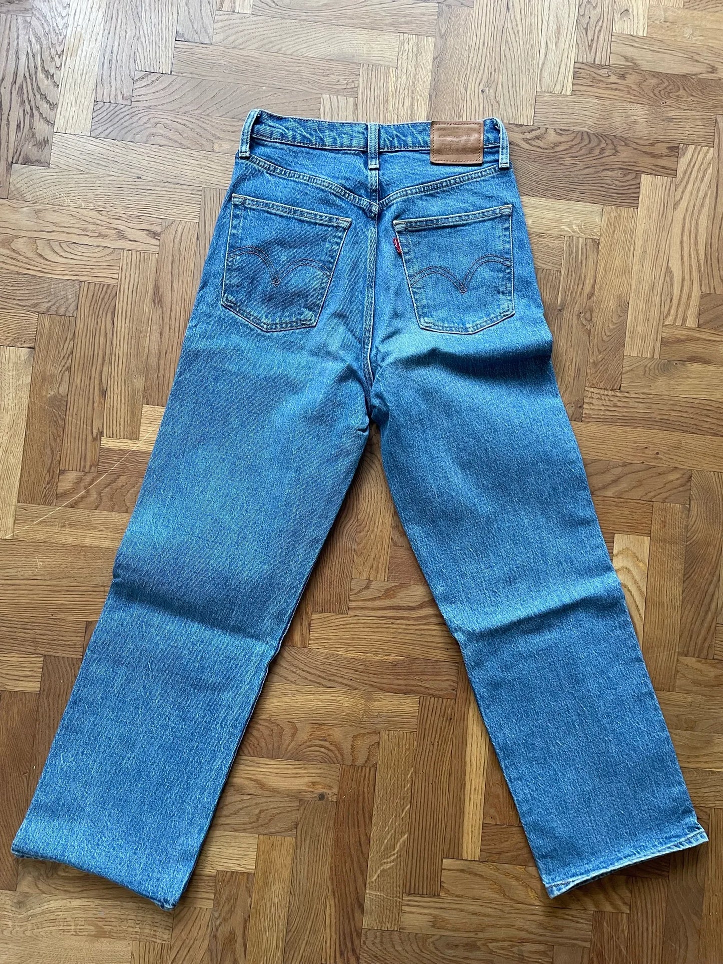 Levi's Ribcage Straight Jeans