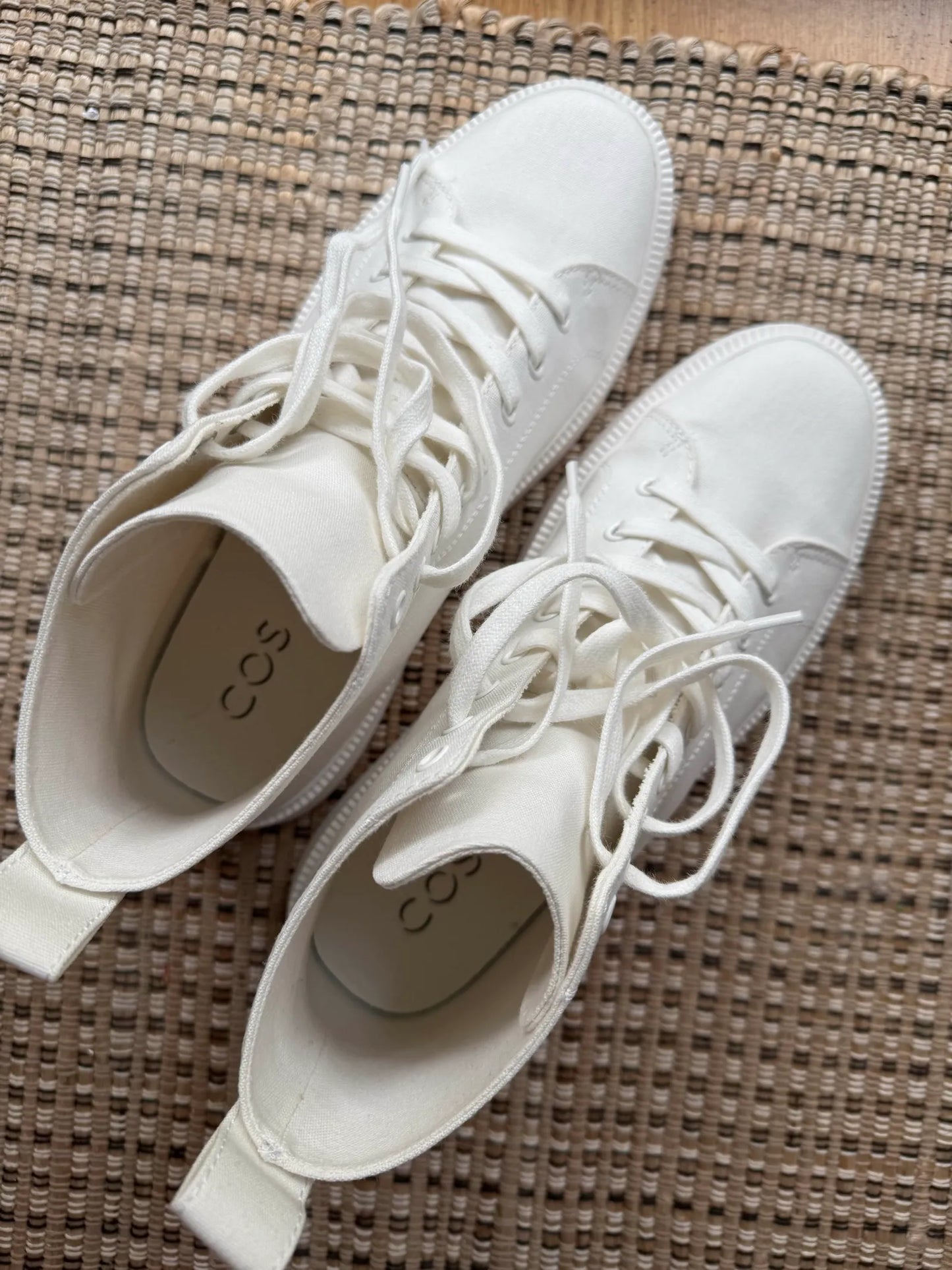 Cos Sneakers