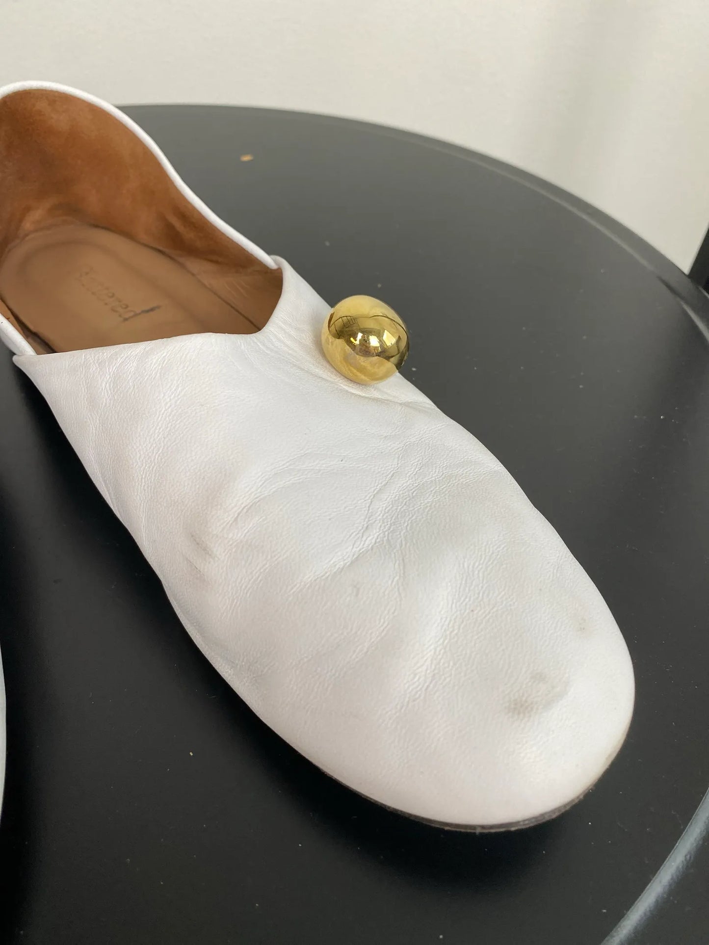 Flattered Pepper Leather White Ballet flats