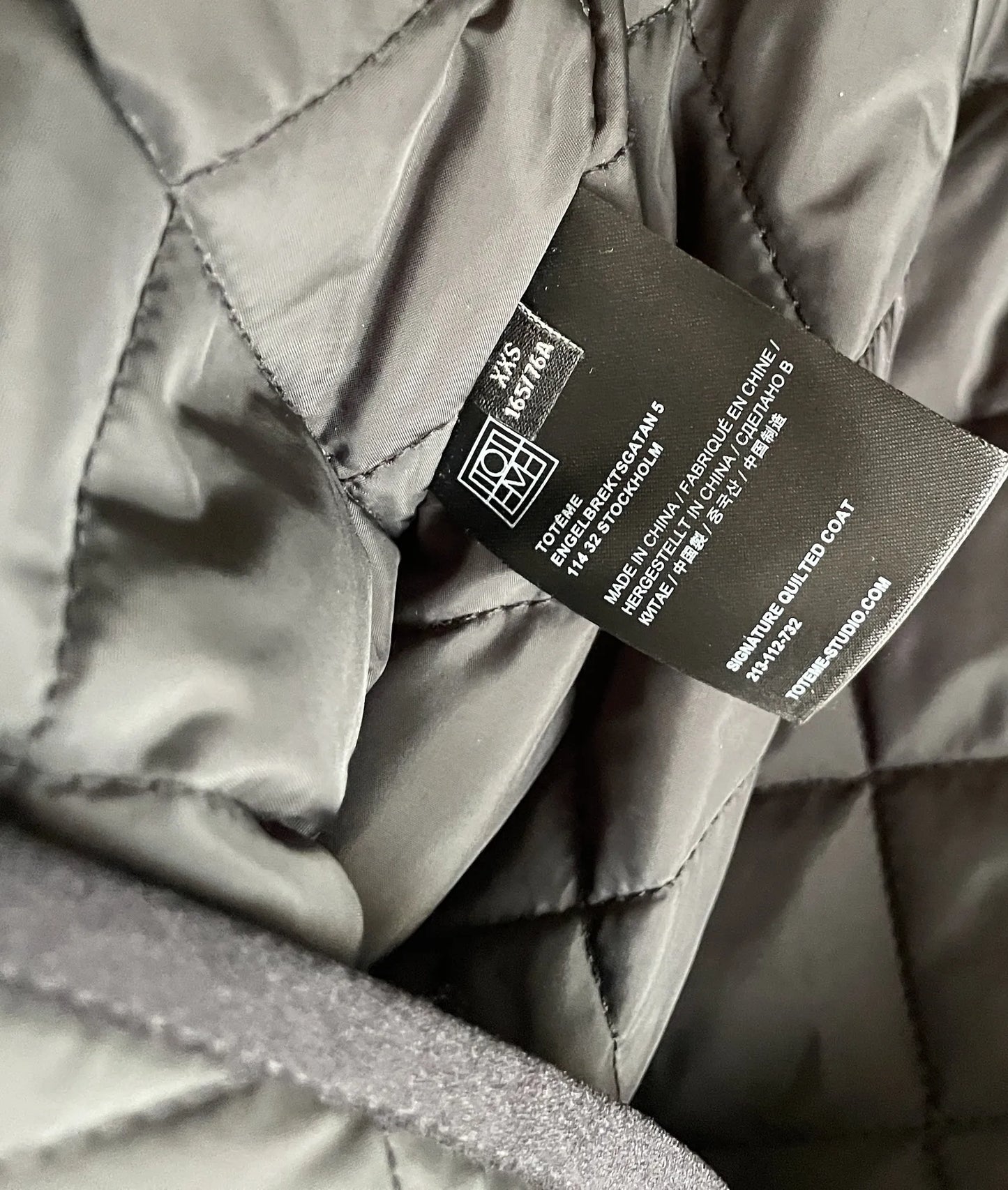 Toteme Toteme signature quilted coat Coat