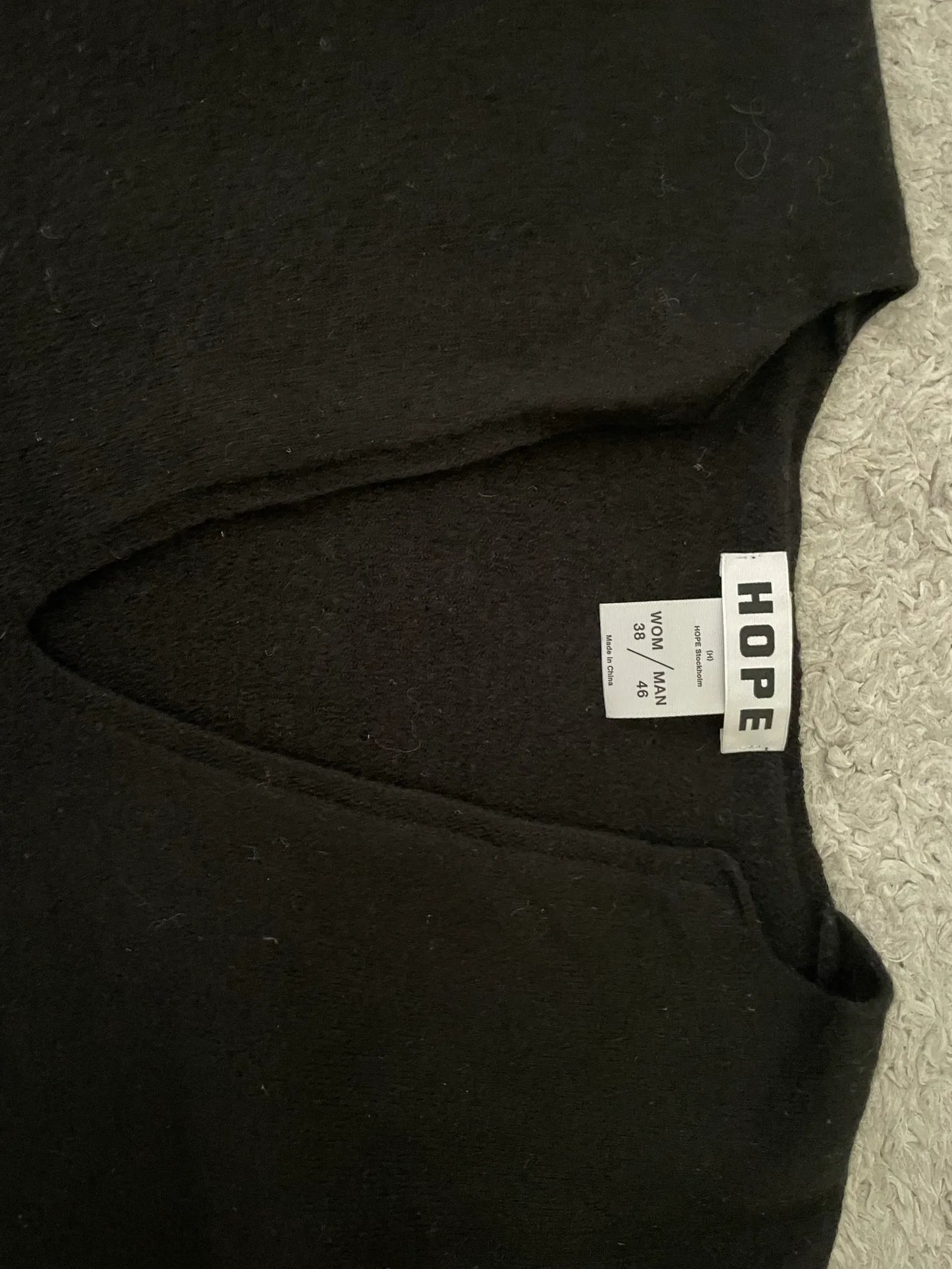 Hope Expand Pullover