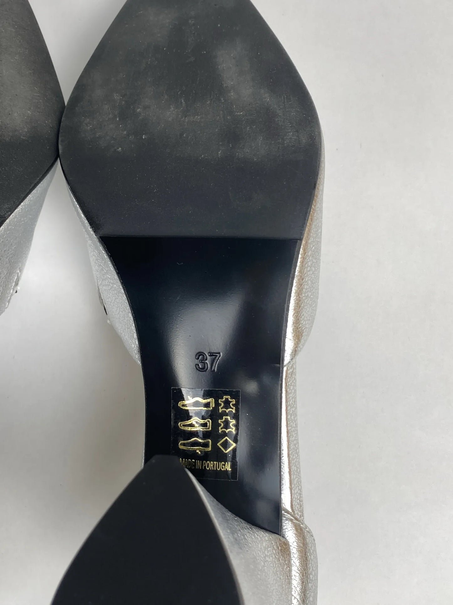 Blankens The Riverside Silver Heels