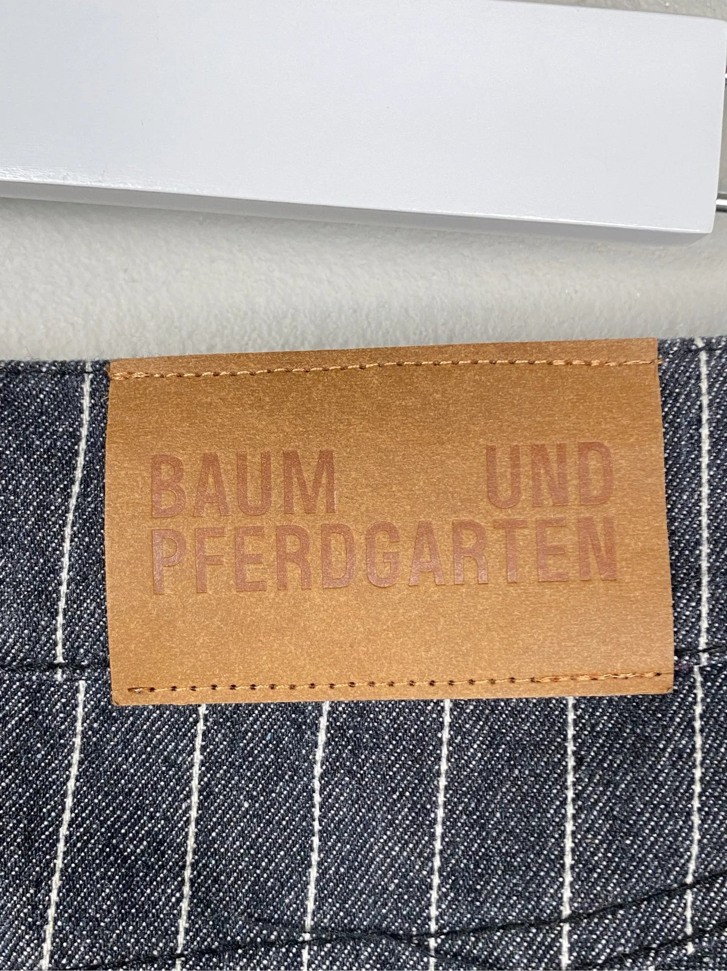 Baum und Pferdgarten Jeans