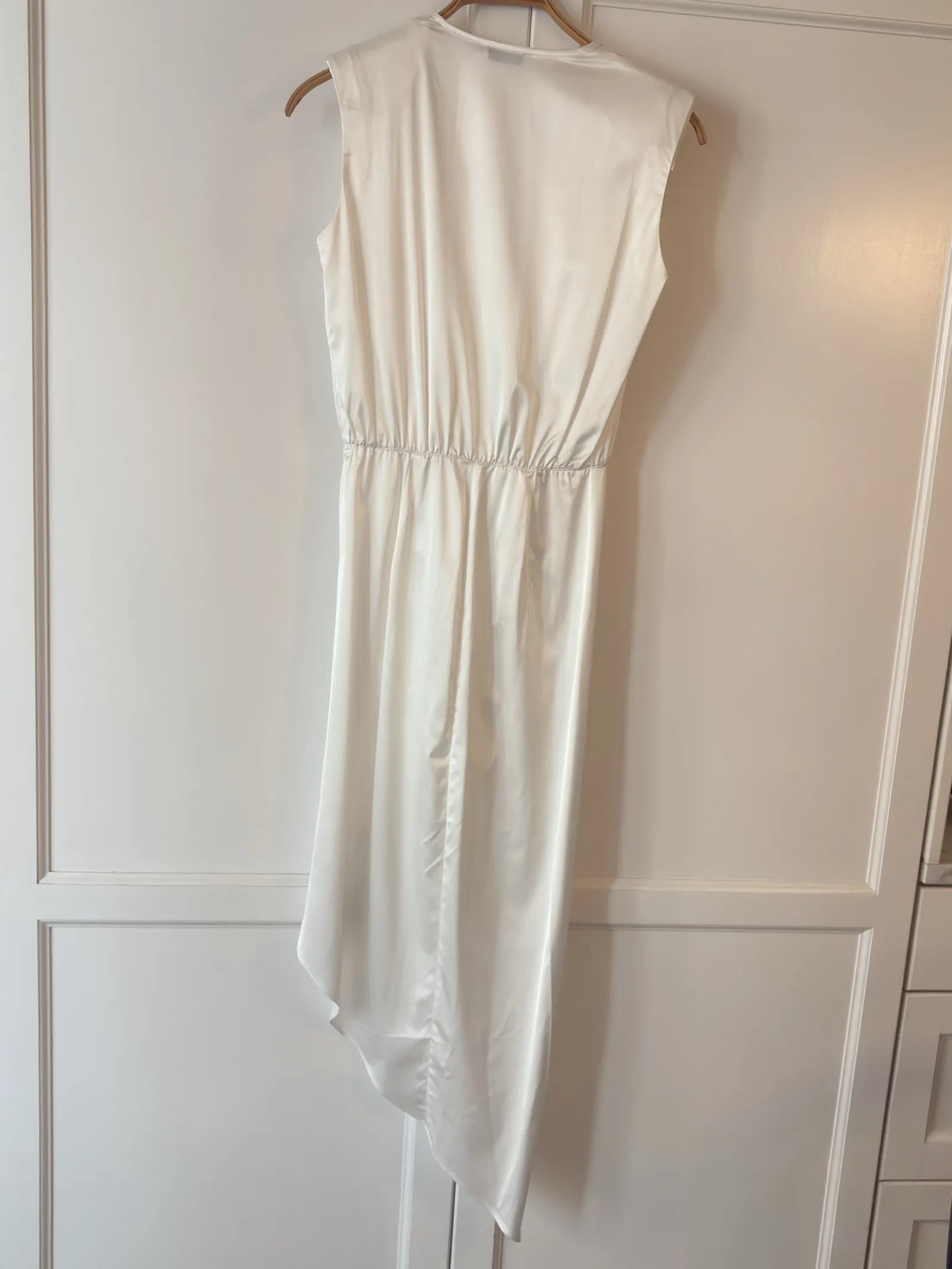 Ahlvar Gallery Dress