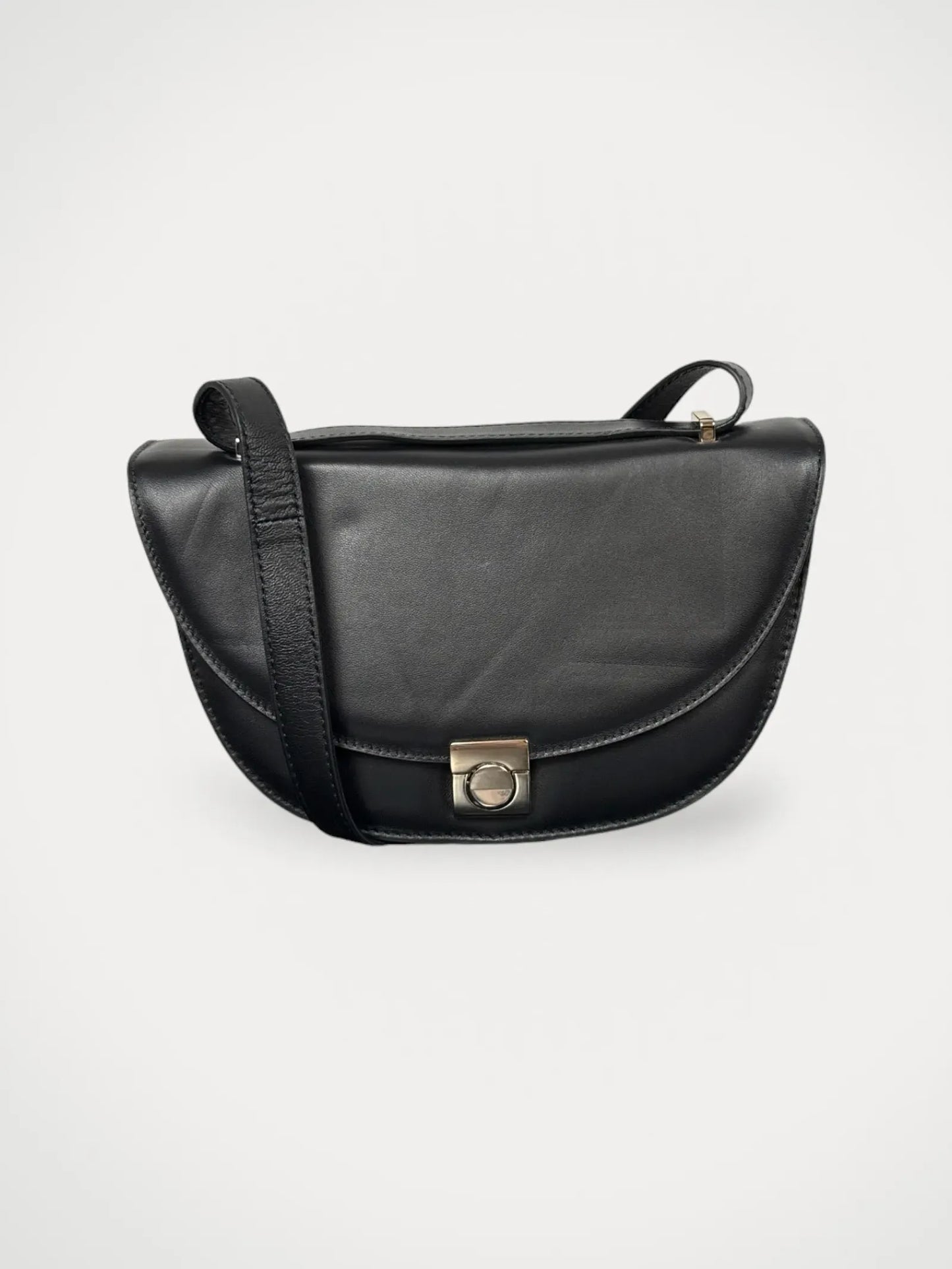 Flattered Cindy Cross Black Shoulder bag