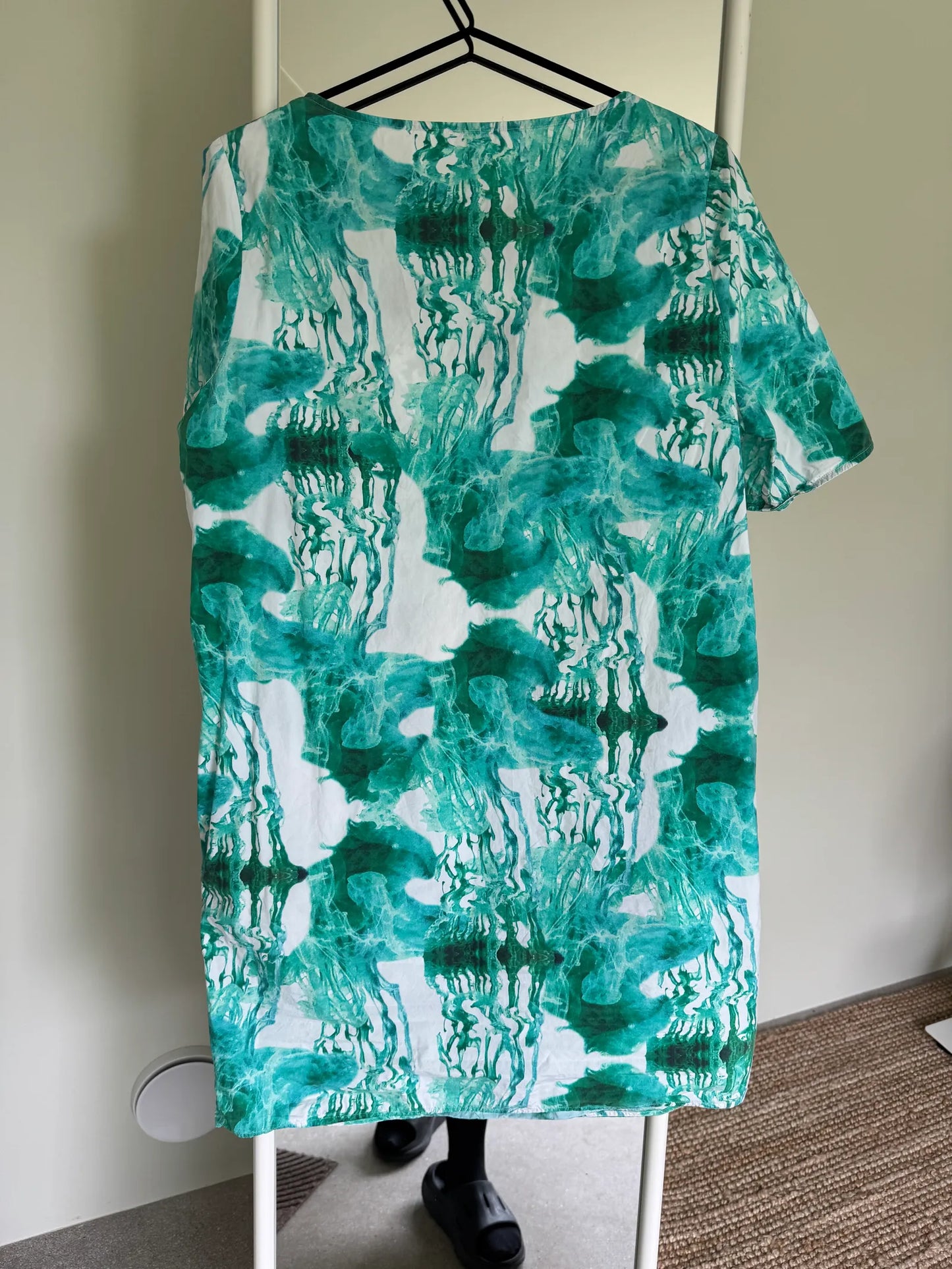 Cos Kleid