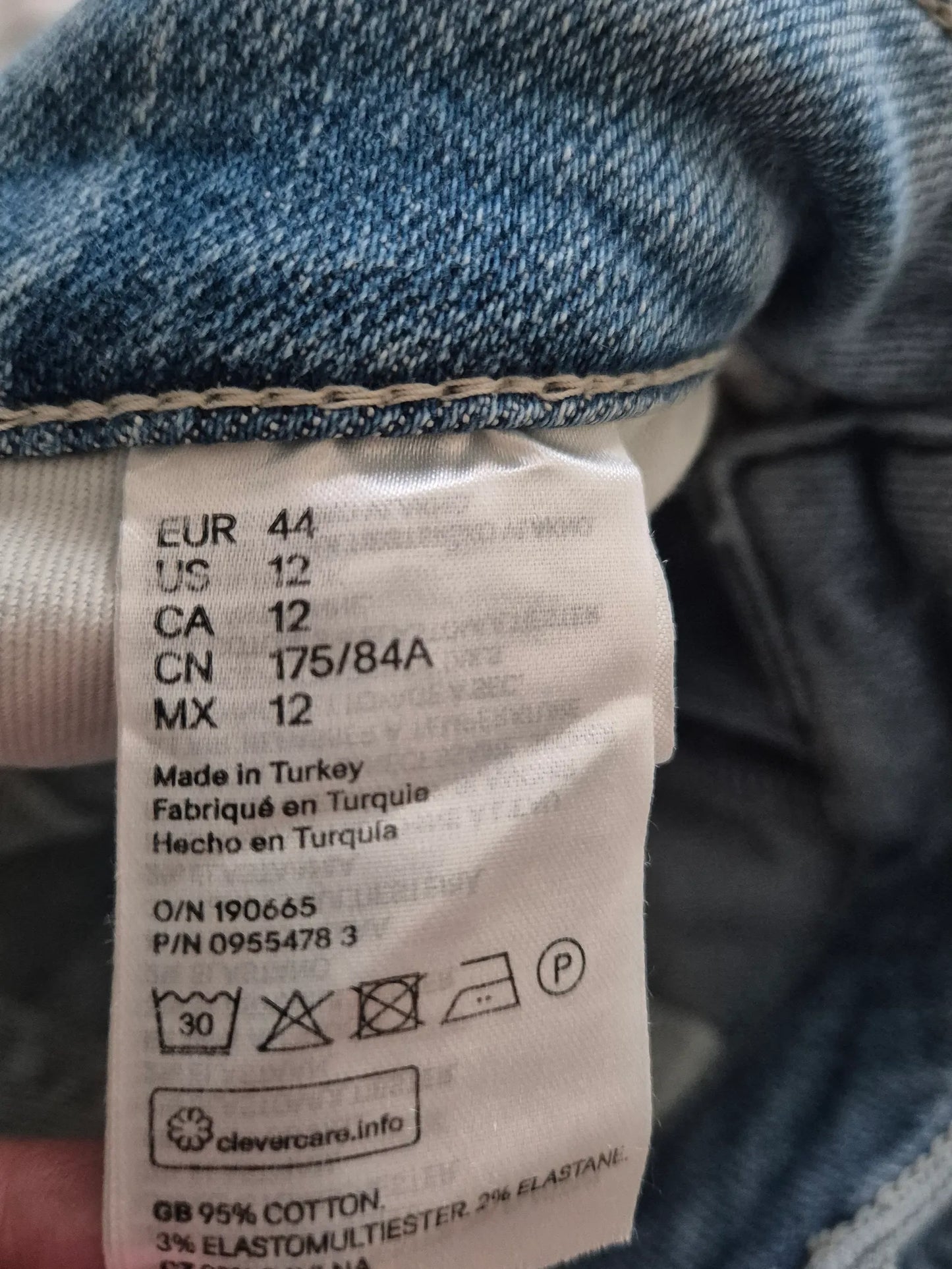 Lee Jeans
