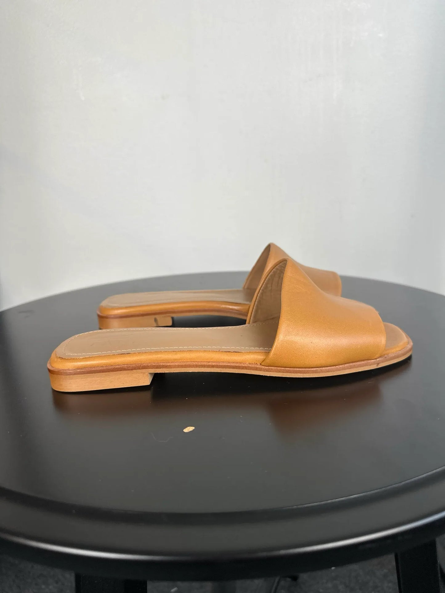 Flattered Mouna Leather Cognac Sandals