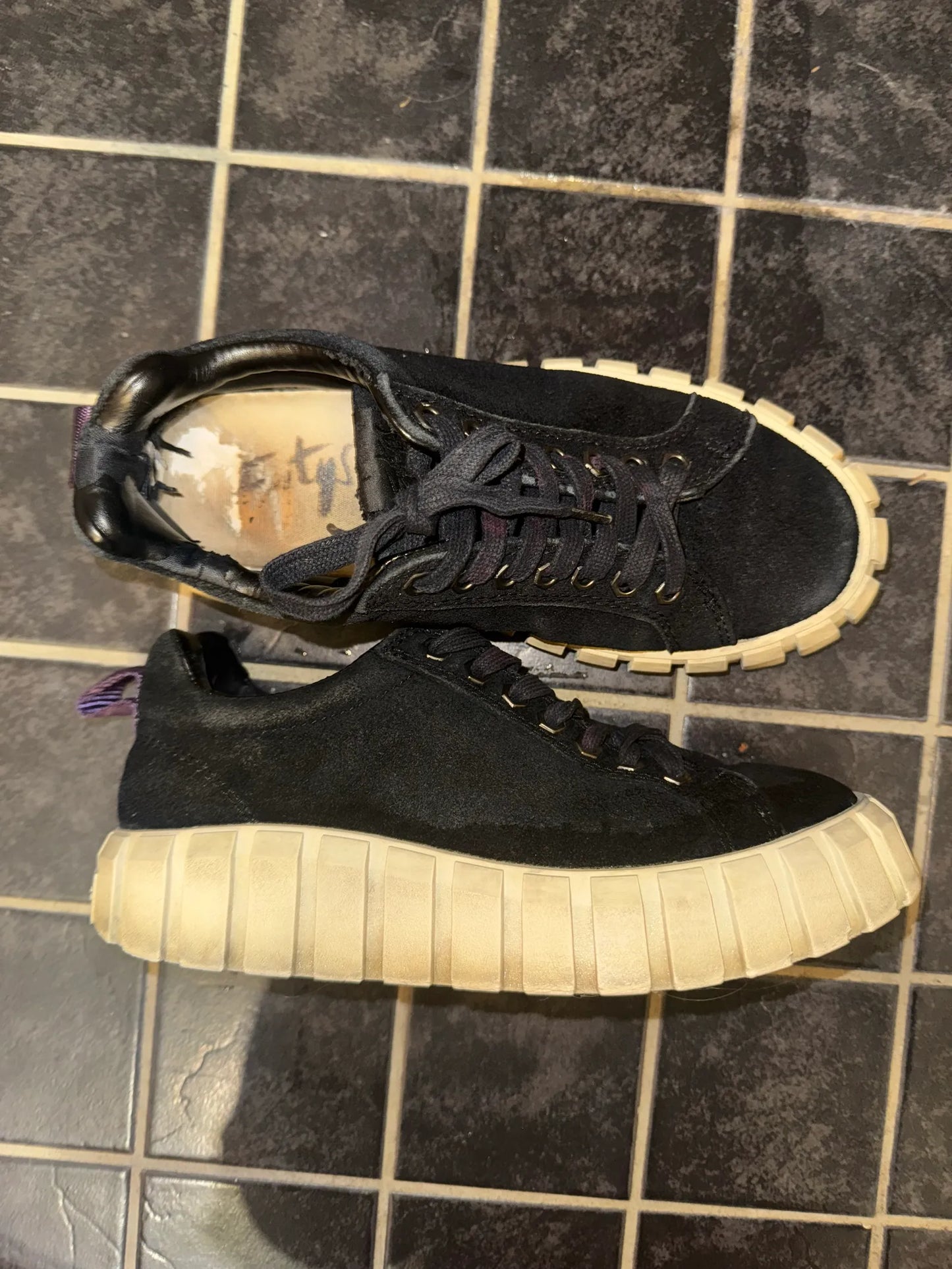 Eytys Odessa Suede Black Sneakers