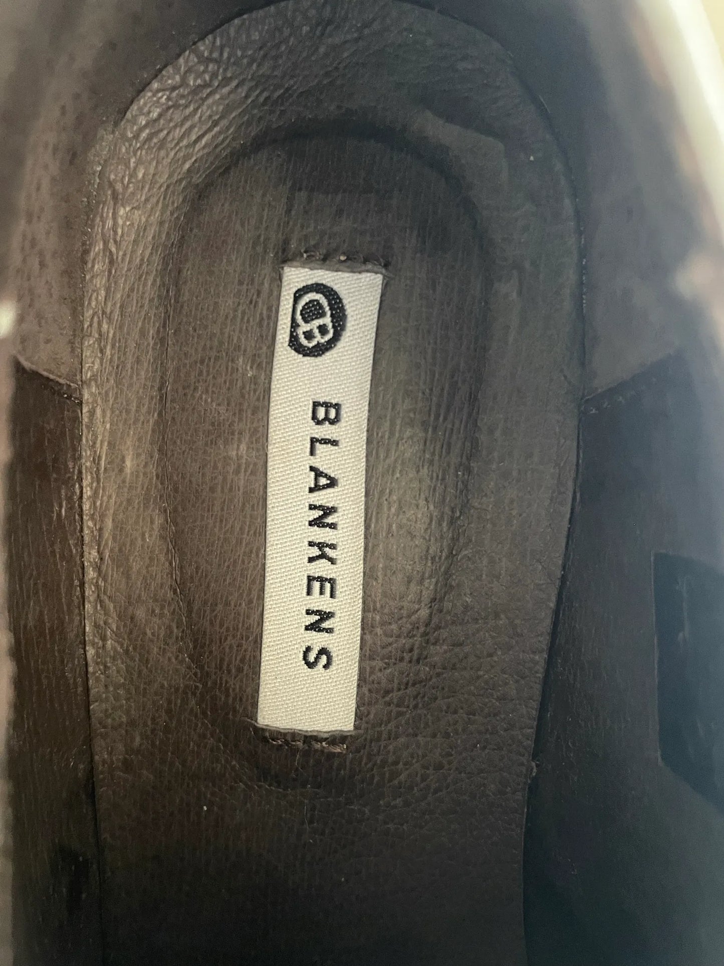 Blankens The Angie White Loafers