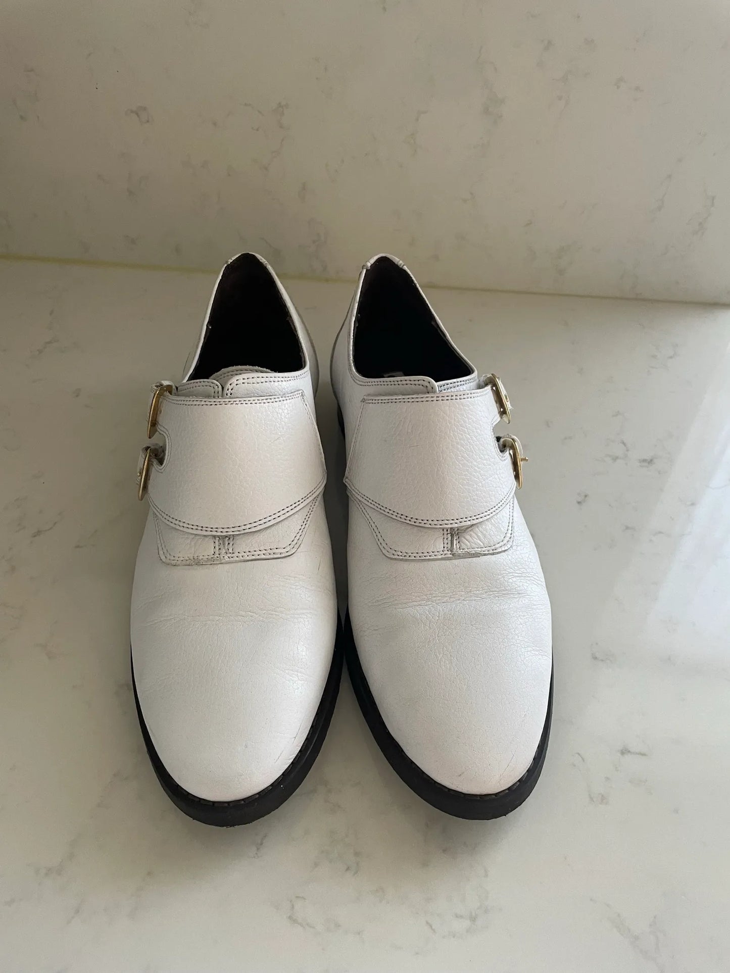 Blankens The Angie White Loafers