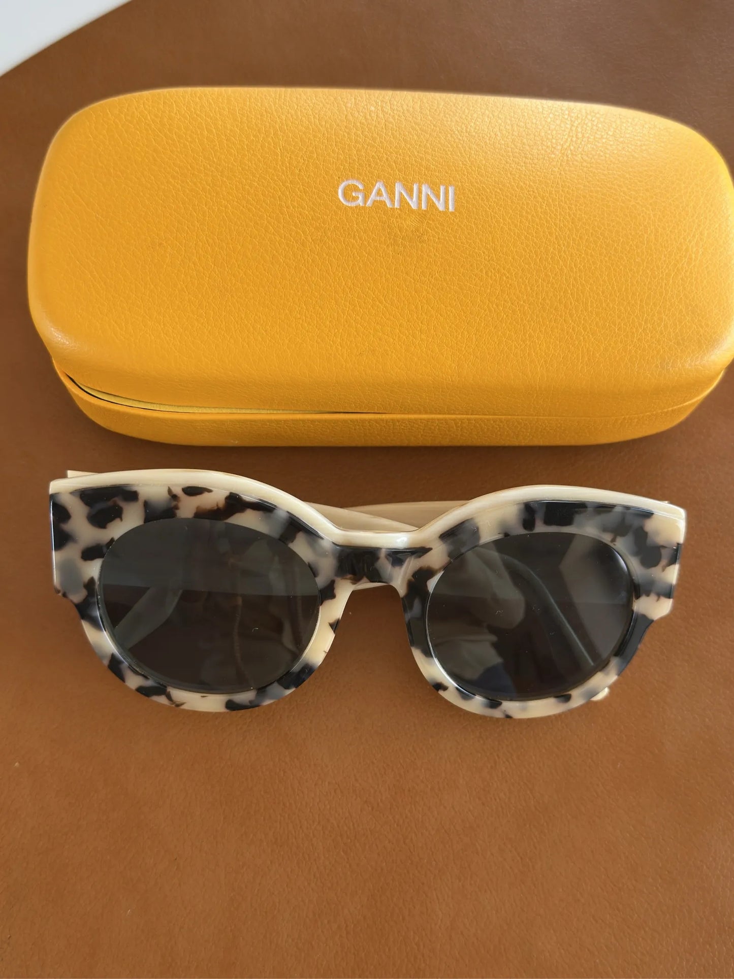 Ganni Billie 03 Sunglasses