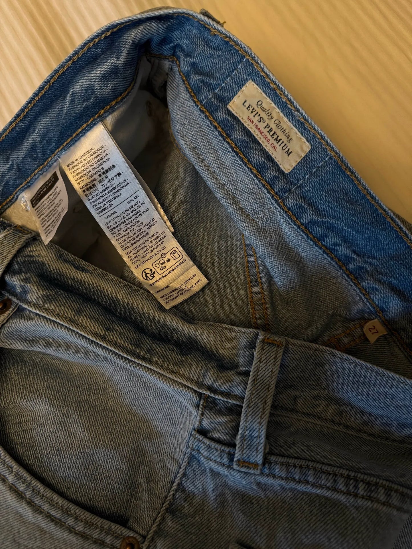 Levi's Baggy Dad Jort Shorts