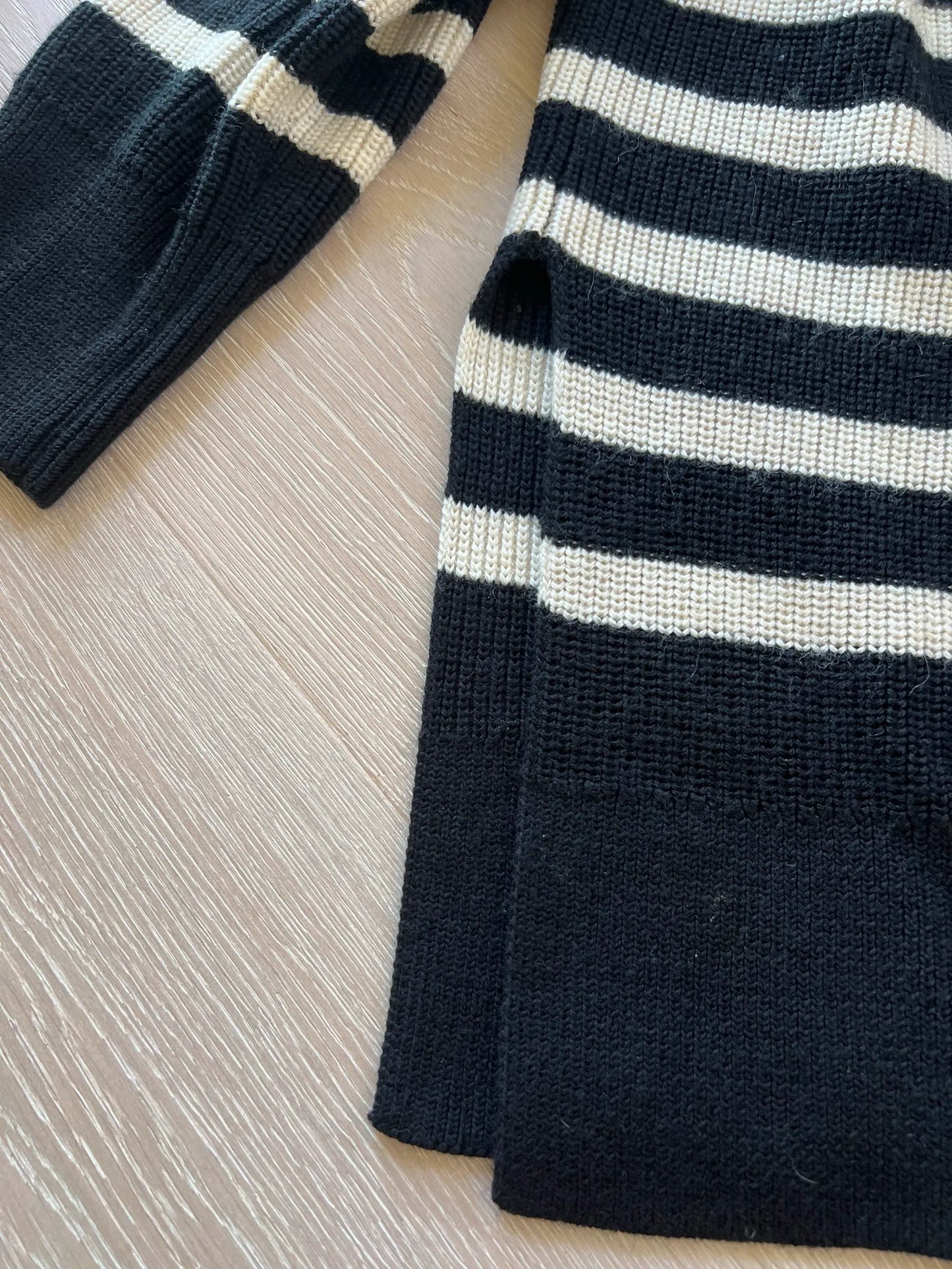 Arket 1040501-001 Sweater