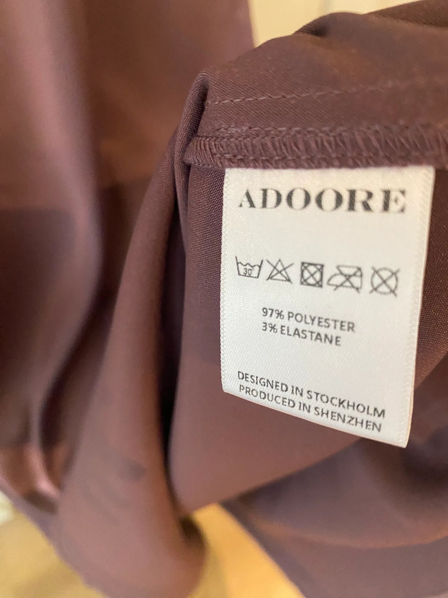 Adoore Kleid