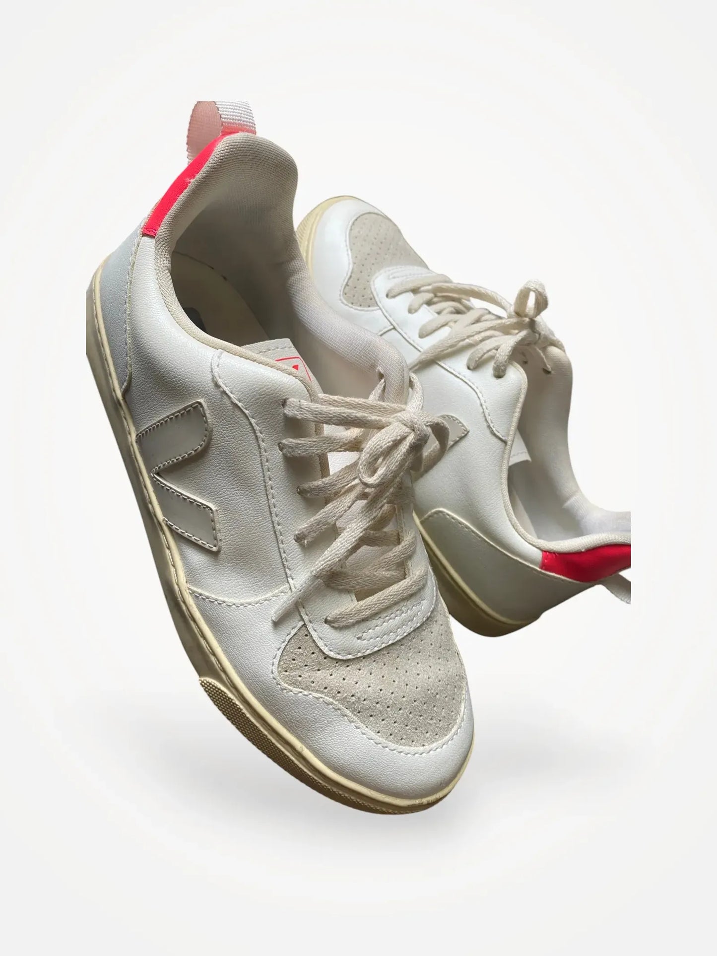 Veja Sneakers