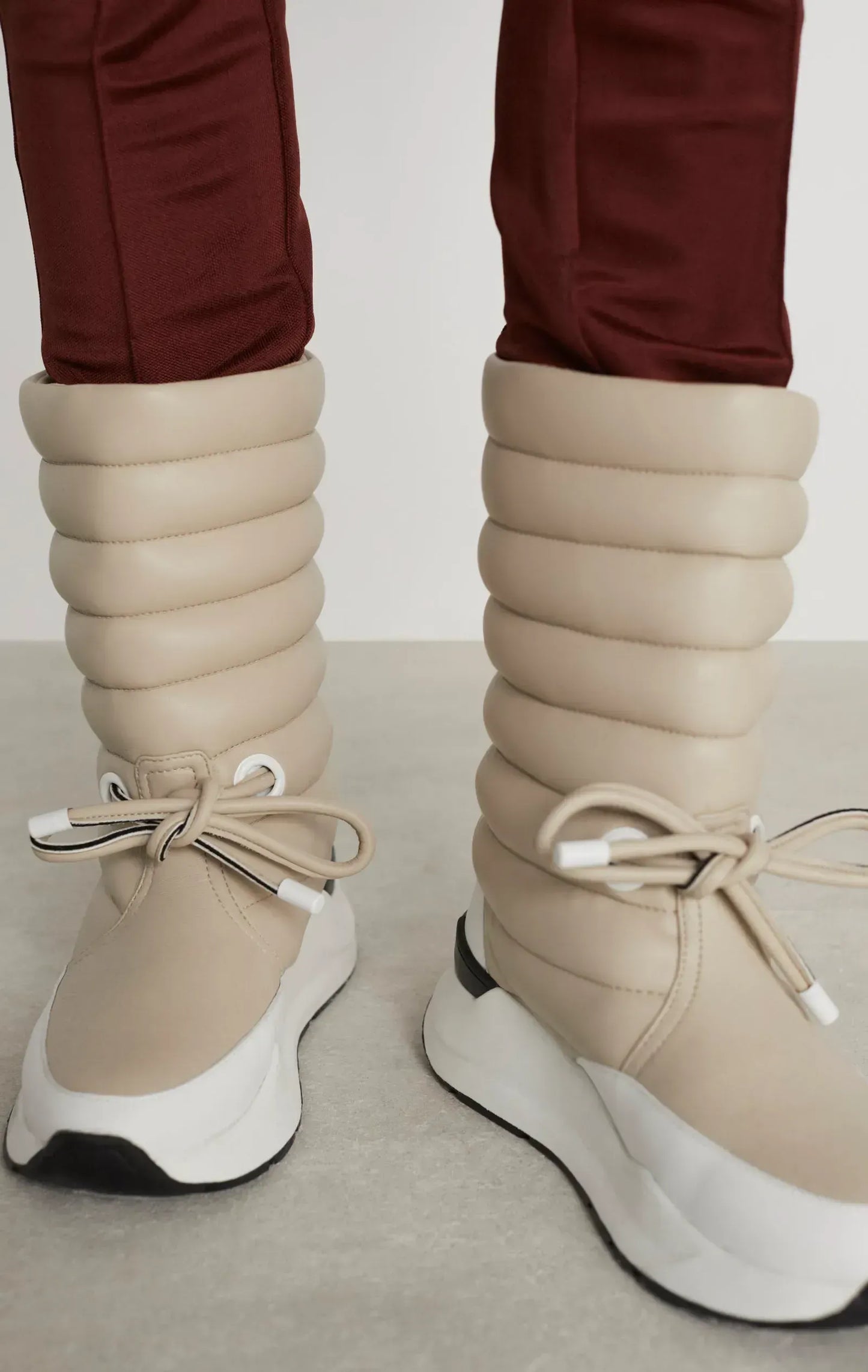 Rodebjer Dora Puffy White Boots