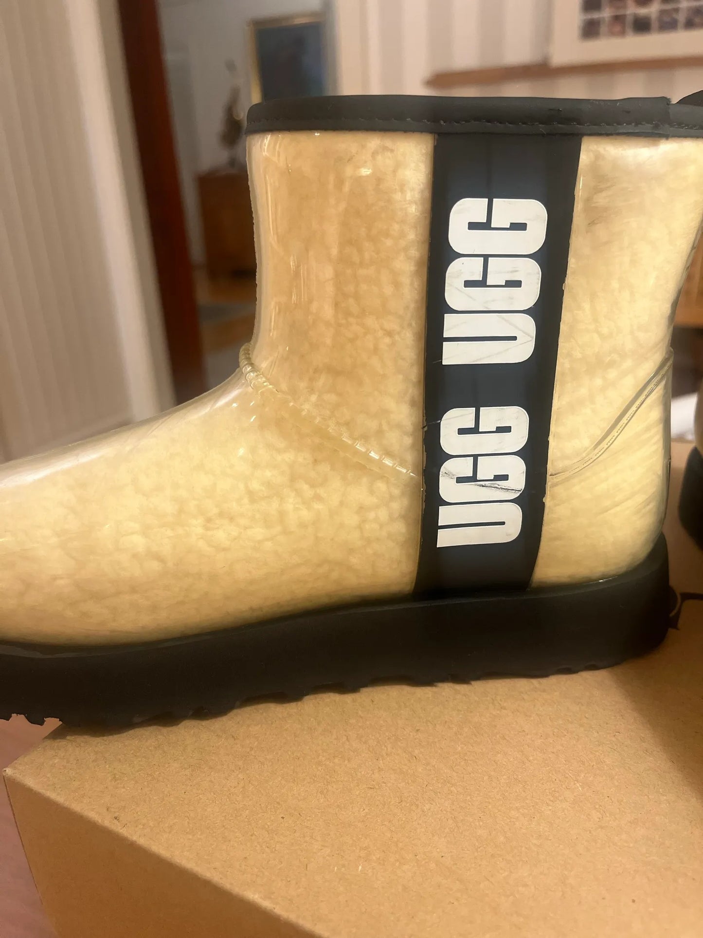 UGG Classic Clear Mini Stiefel