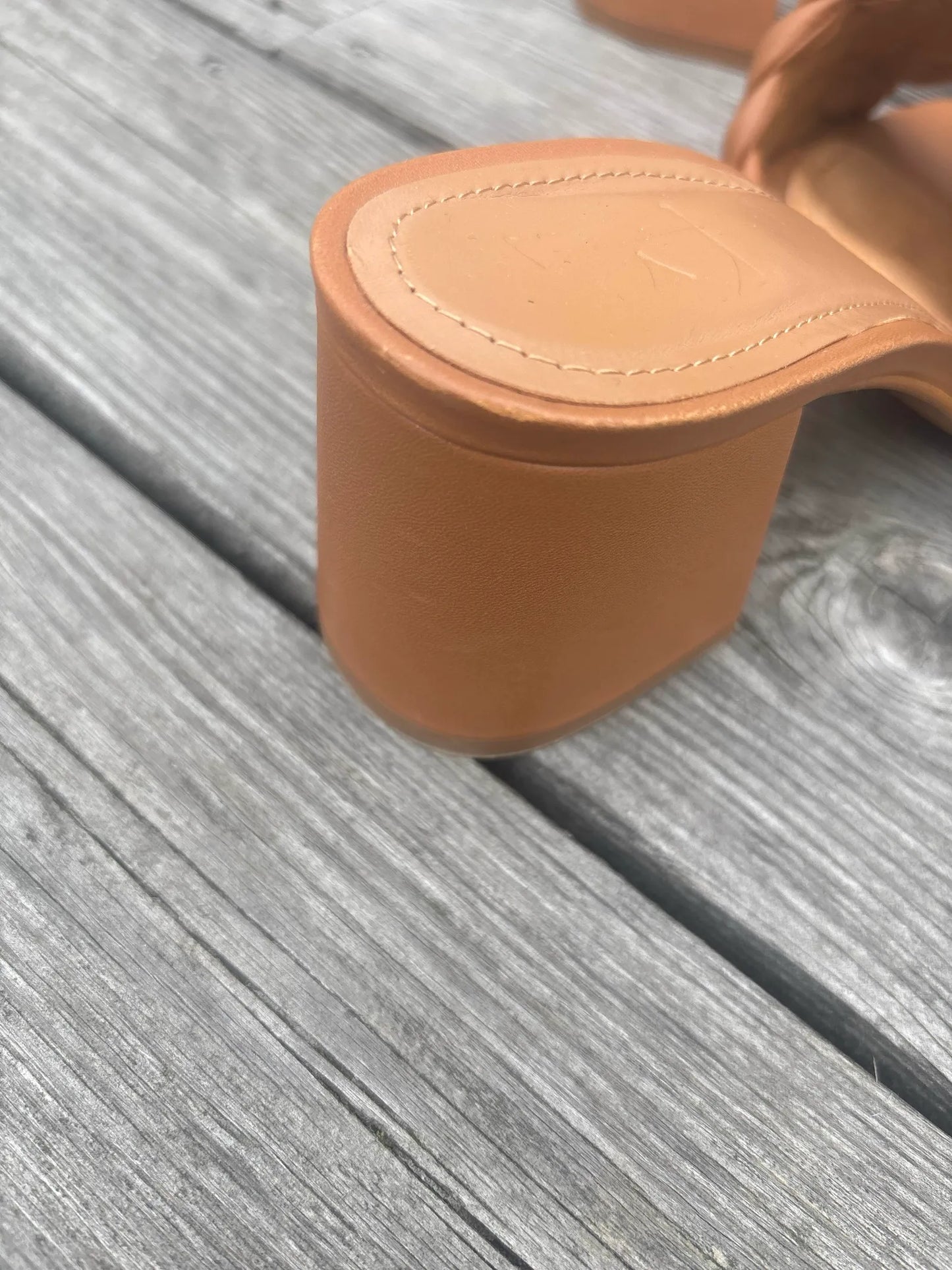 Flattered Odessa Leather Congac Heels