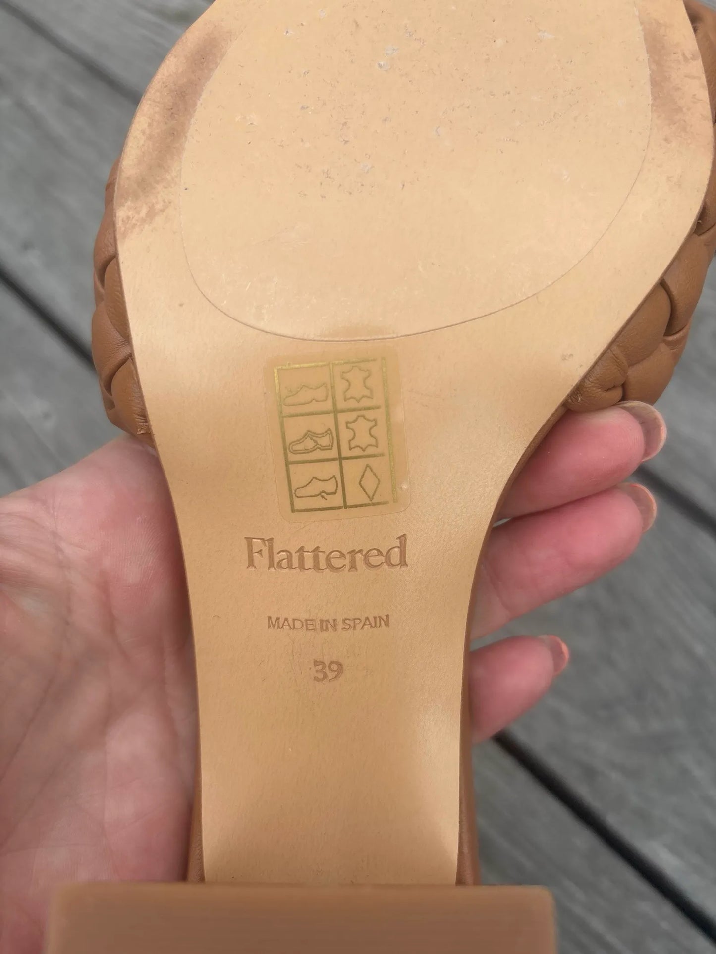 Flattered Odessa Leather Congac Heels
