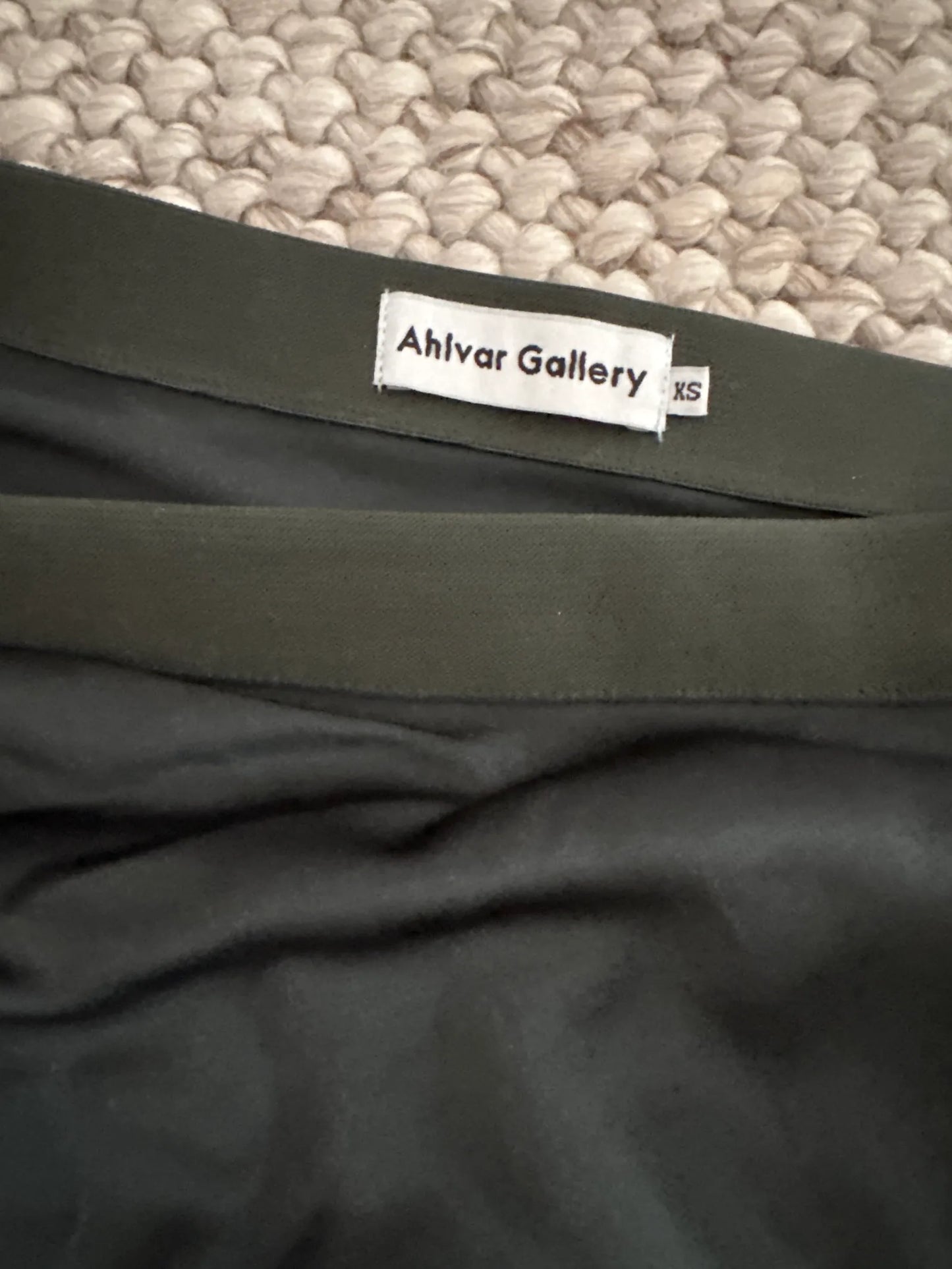 Ahlvar Gallery Skirt