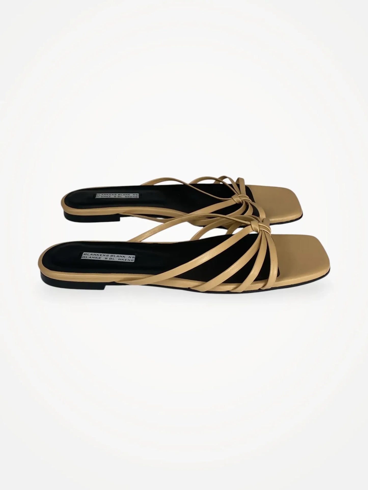Blankens The Jennie Flat Beige Sandals