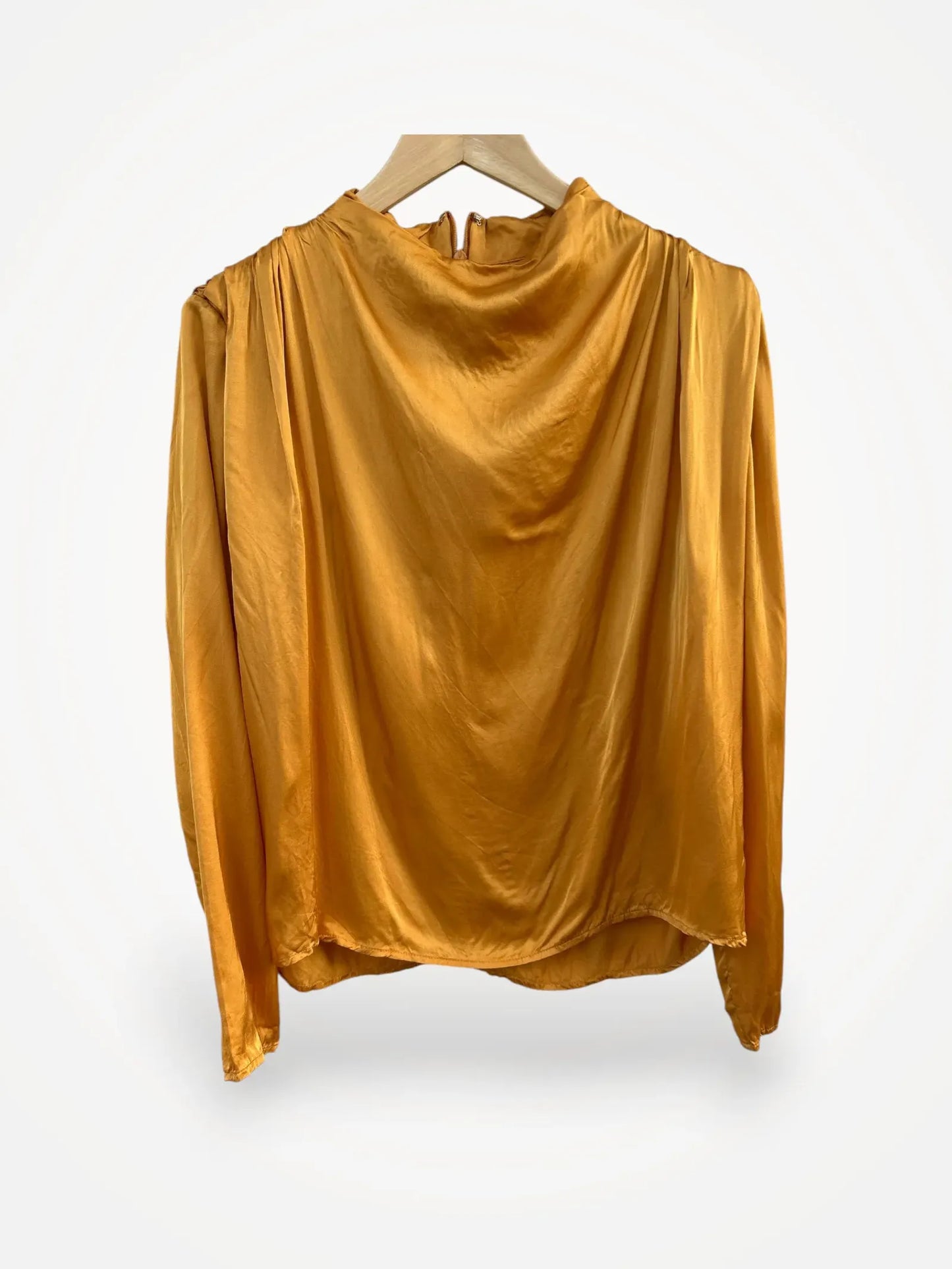 By Malina Blouse