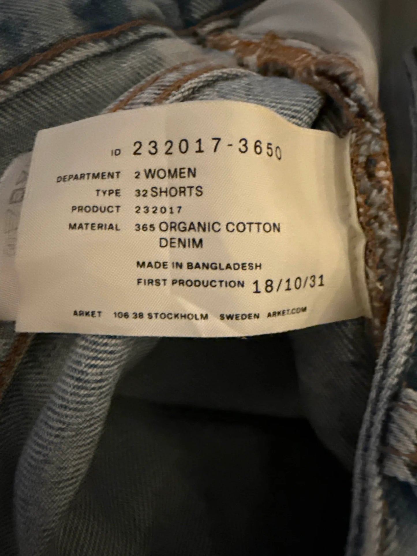 Arket Shorts