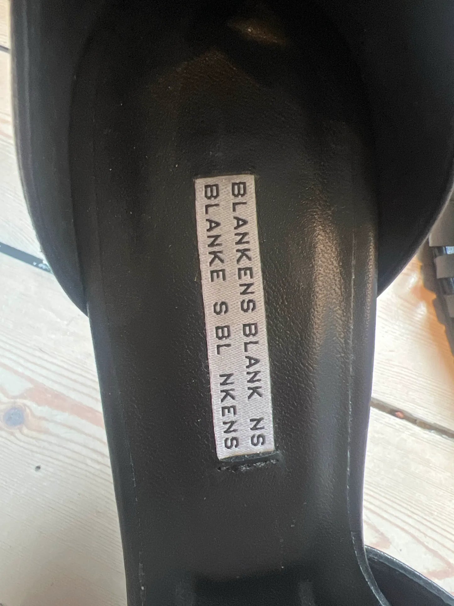 Blankens Heels