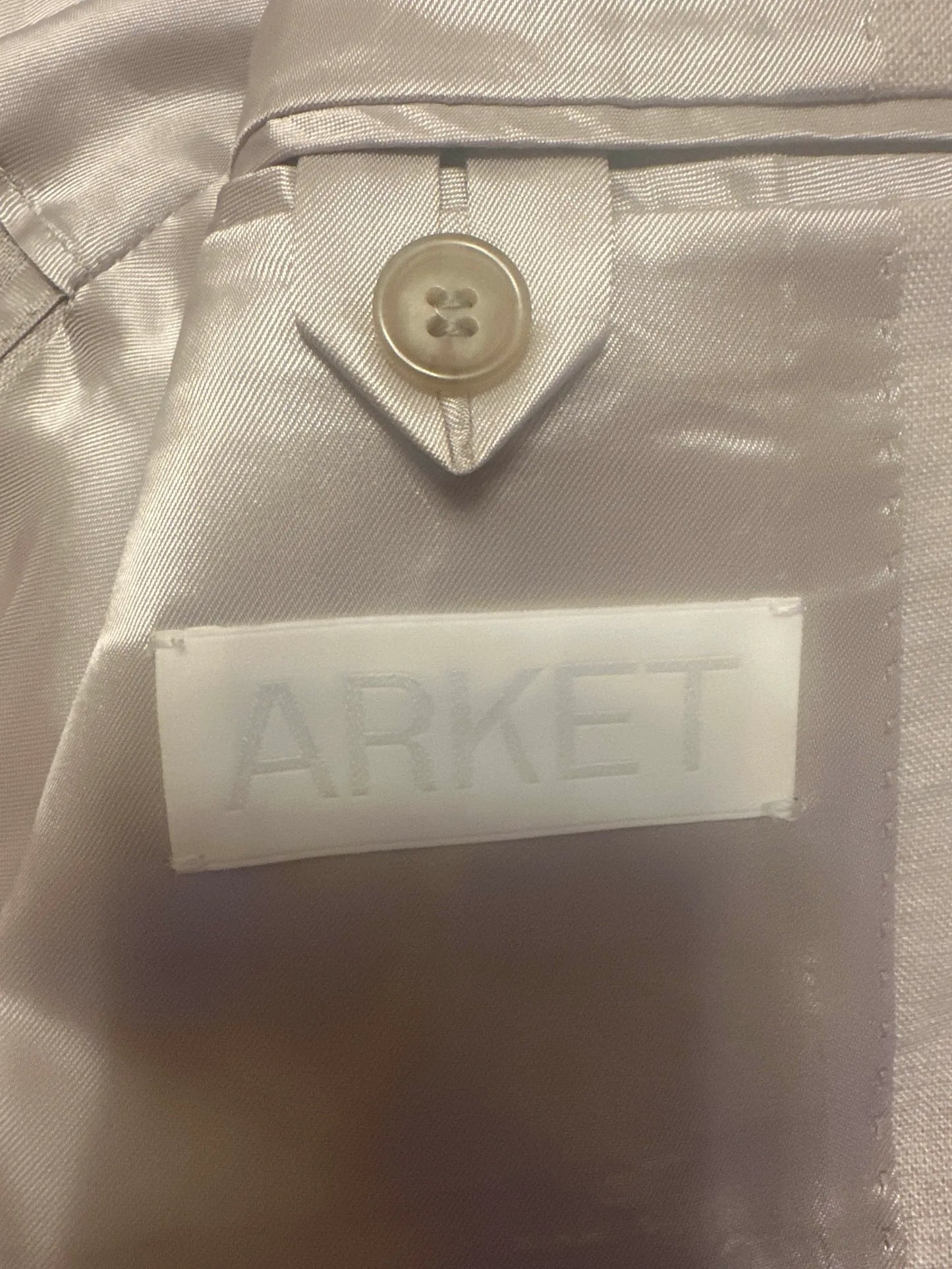 Arket Suit