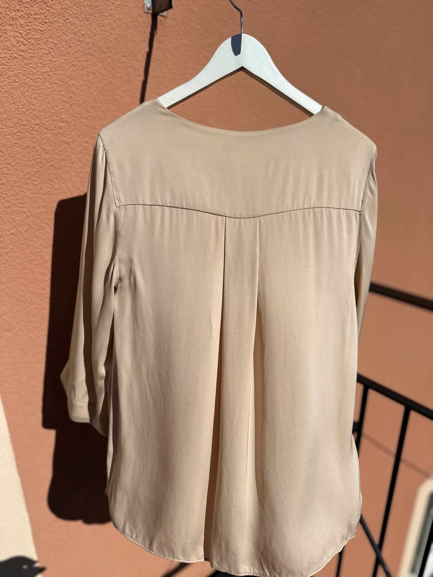 Ahlvar Gallery Blouse