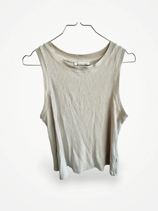 By Malina Camisole