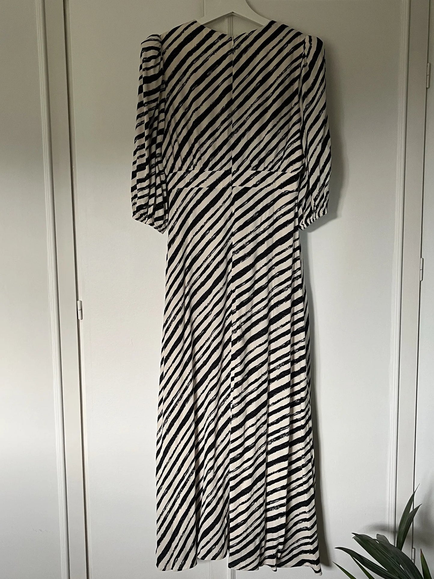 Adoore Fontana Midi Dress