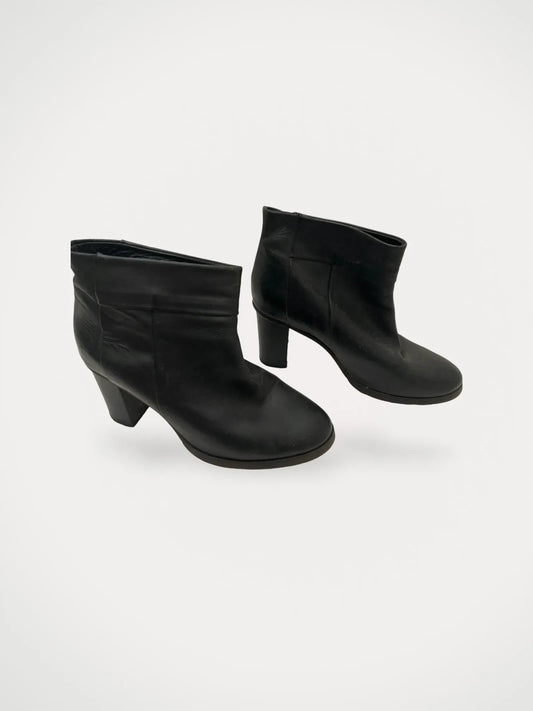 Filippa K Boots