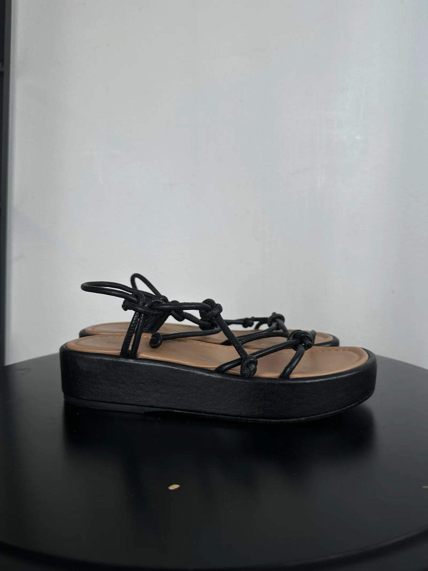 Flattered Heather Leather Black Sandalen