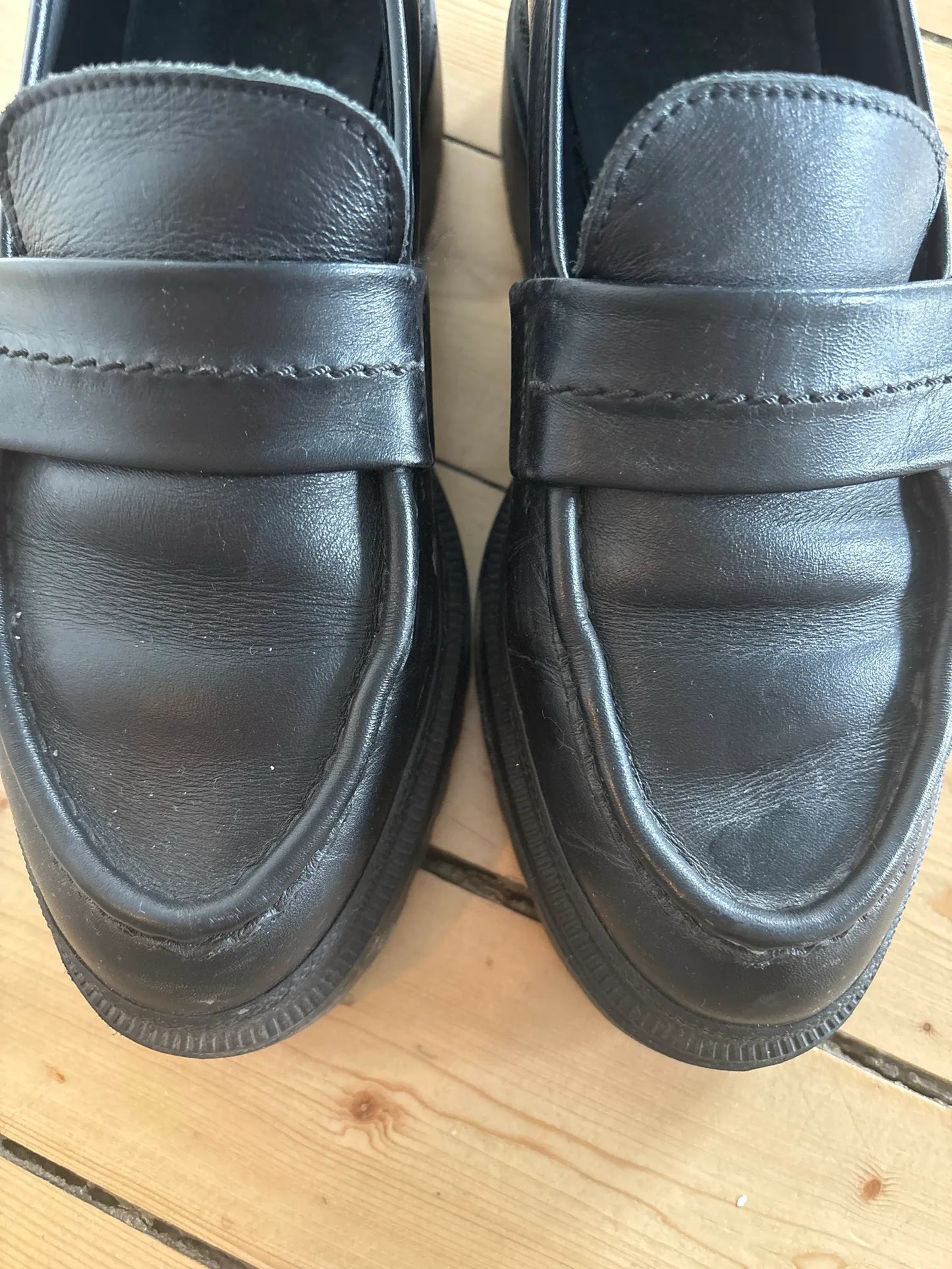 Arket Slipper